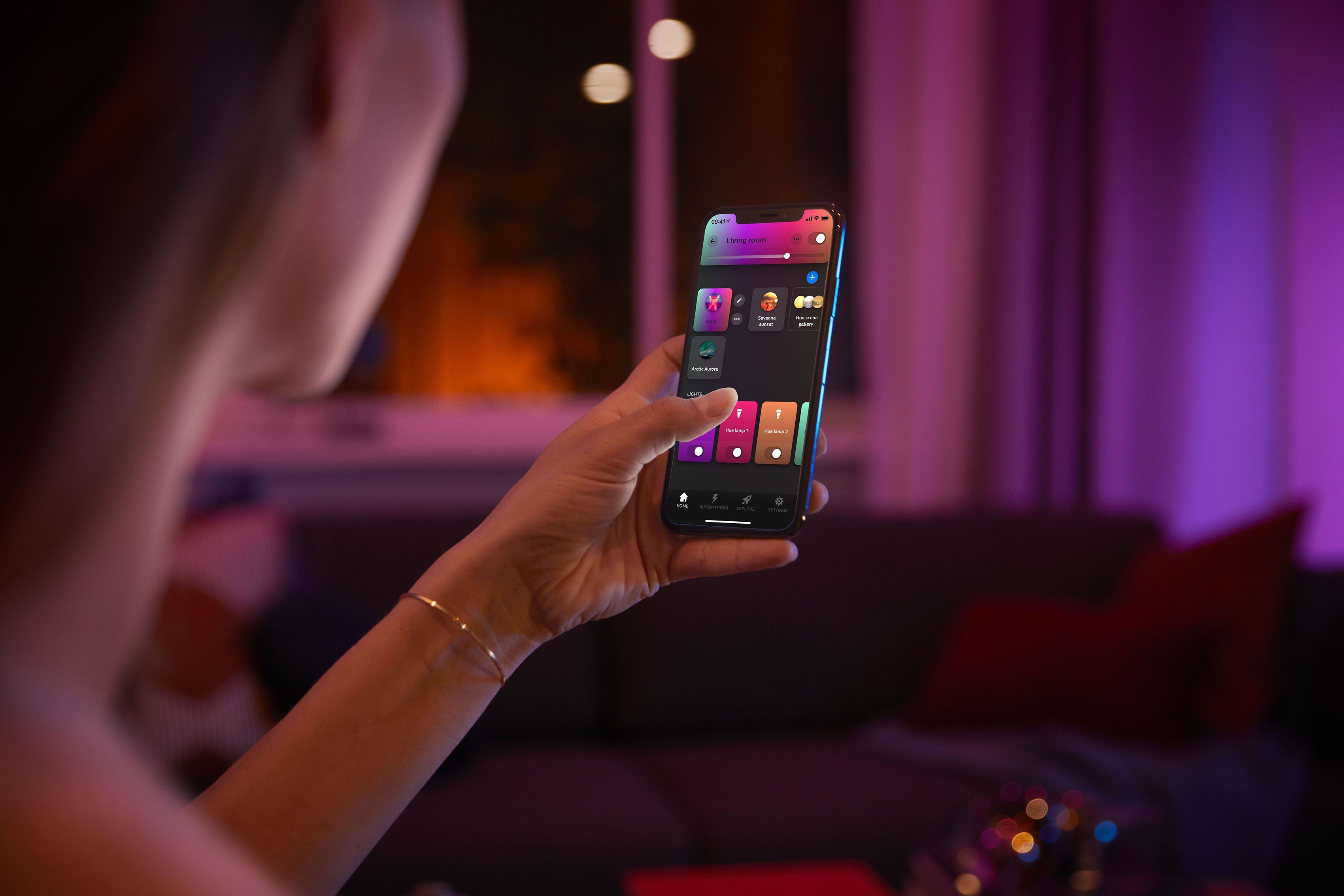 Philips Hue LED fest Deckenspot LED integriert, Farbwechsler, Dimmer, Perifo, Schienensystem