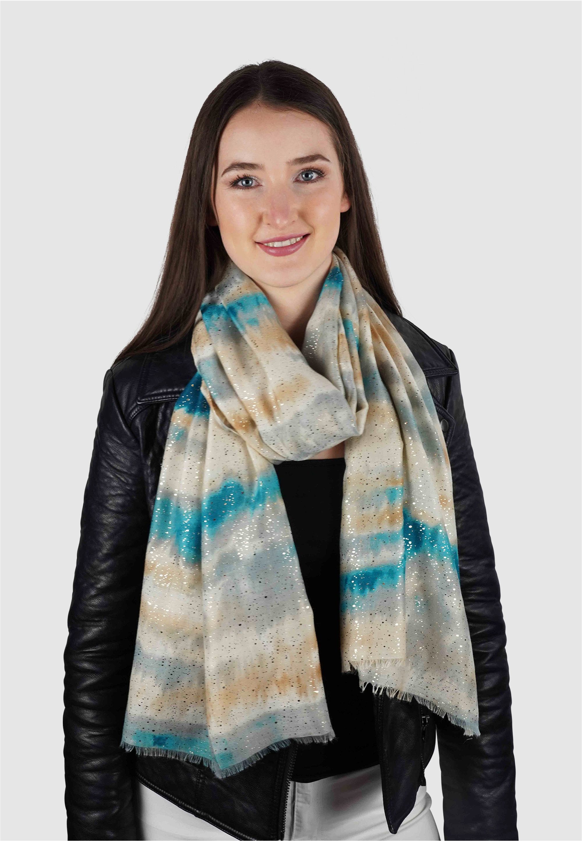 Harpa Modeschal, mit Batik-Motiv