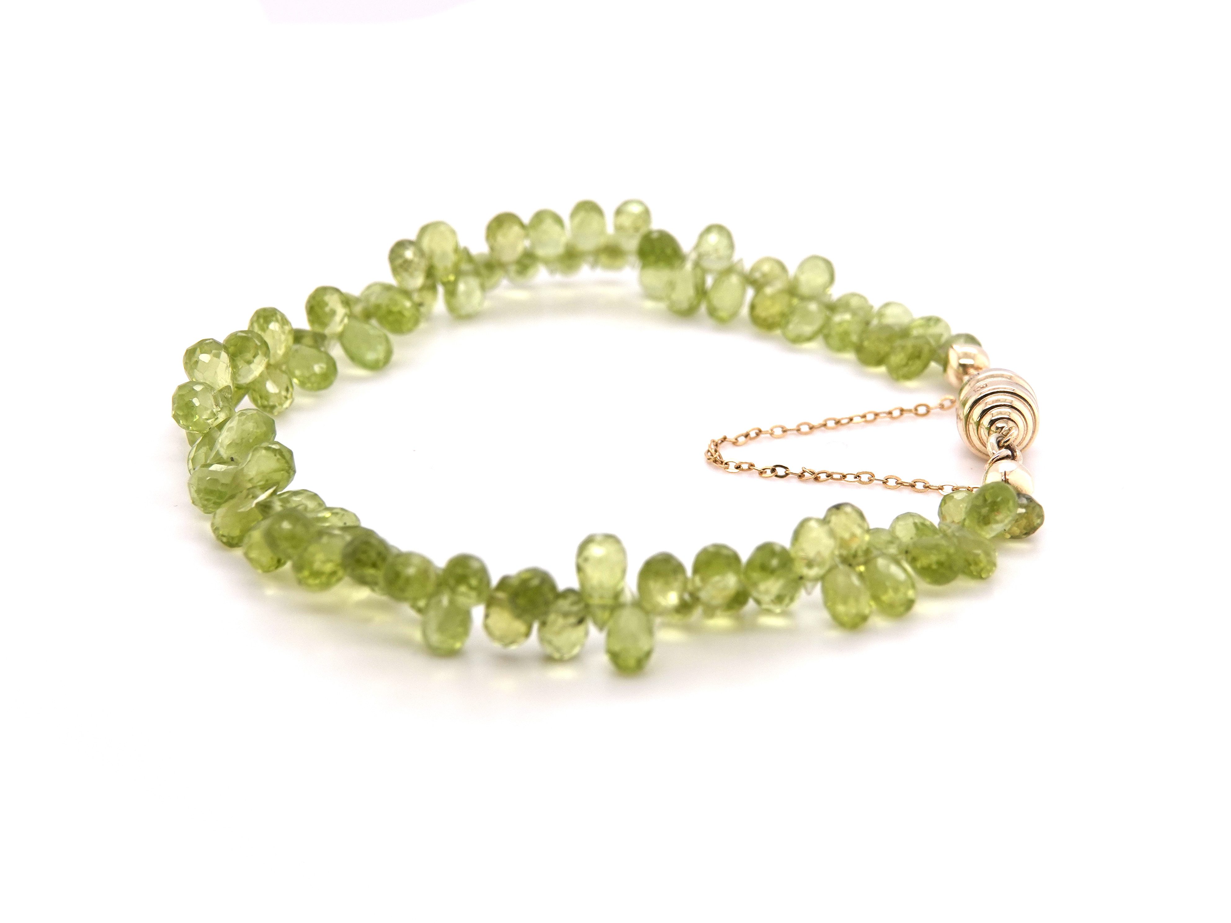 Sogni d'oro Armband mit facettierten Tropfen aus Peridot, Gelbgold 375, Magnetverschluss