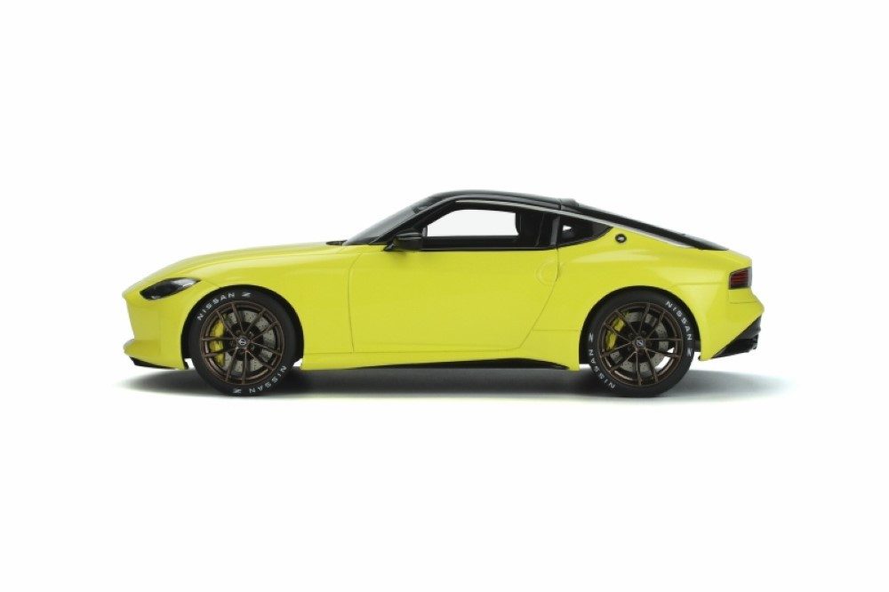 GT Spirit Modellauto Nissan Z Proto 2021 gelb, Maßstab 1:18