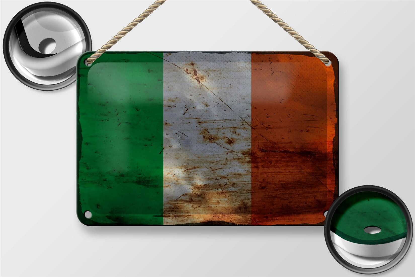 Femer GmbH Metallschild Flagge Irland 18x12cm Flag of Ireland Rost, (1 St), gewölbte Oberfläche, abgerundete Ecken, umgeschlagene Kanten