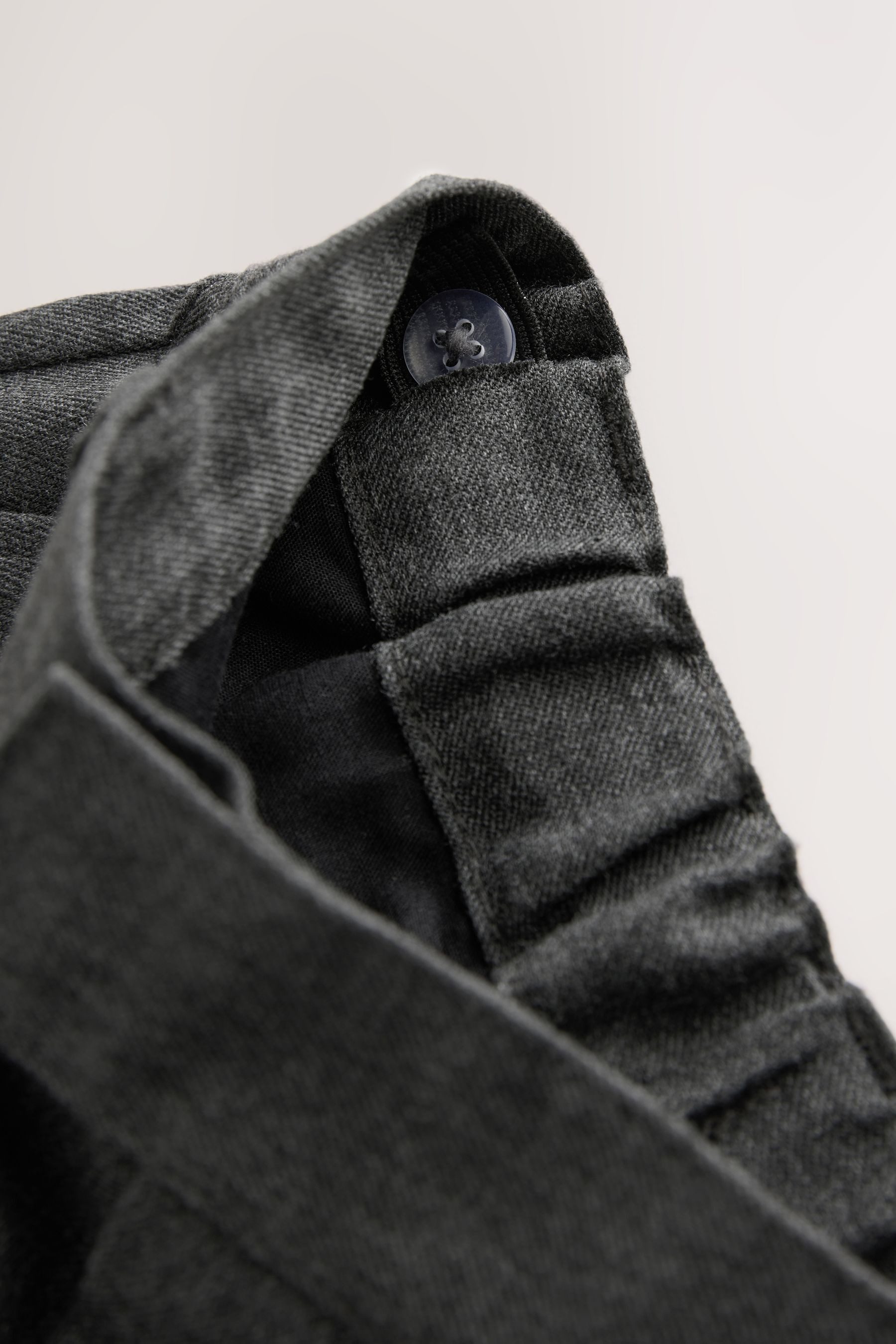 Next Stoffhose Formelle Hose mit schmal geschnittenem Bein (1-tlg)