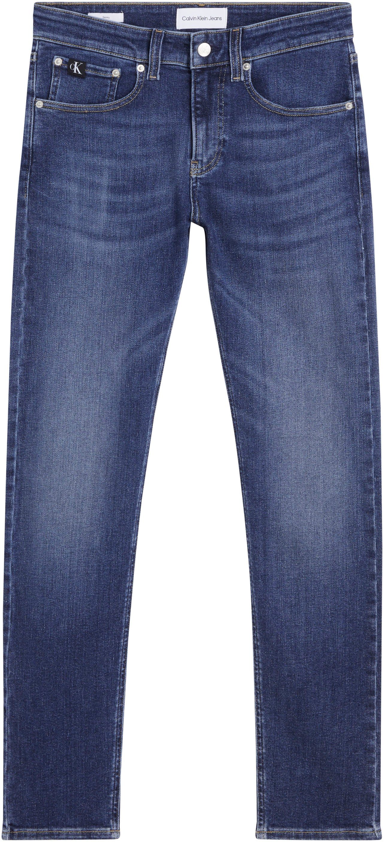 SKINNY Jeans Denim Dark Leder-Badge mit Calvin Skinny-fit-Jeans Klein