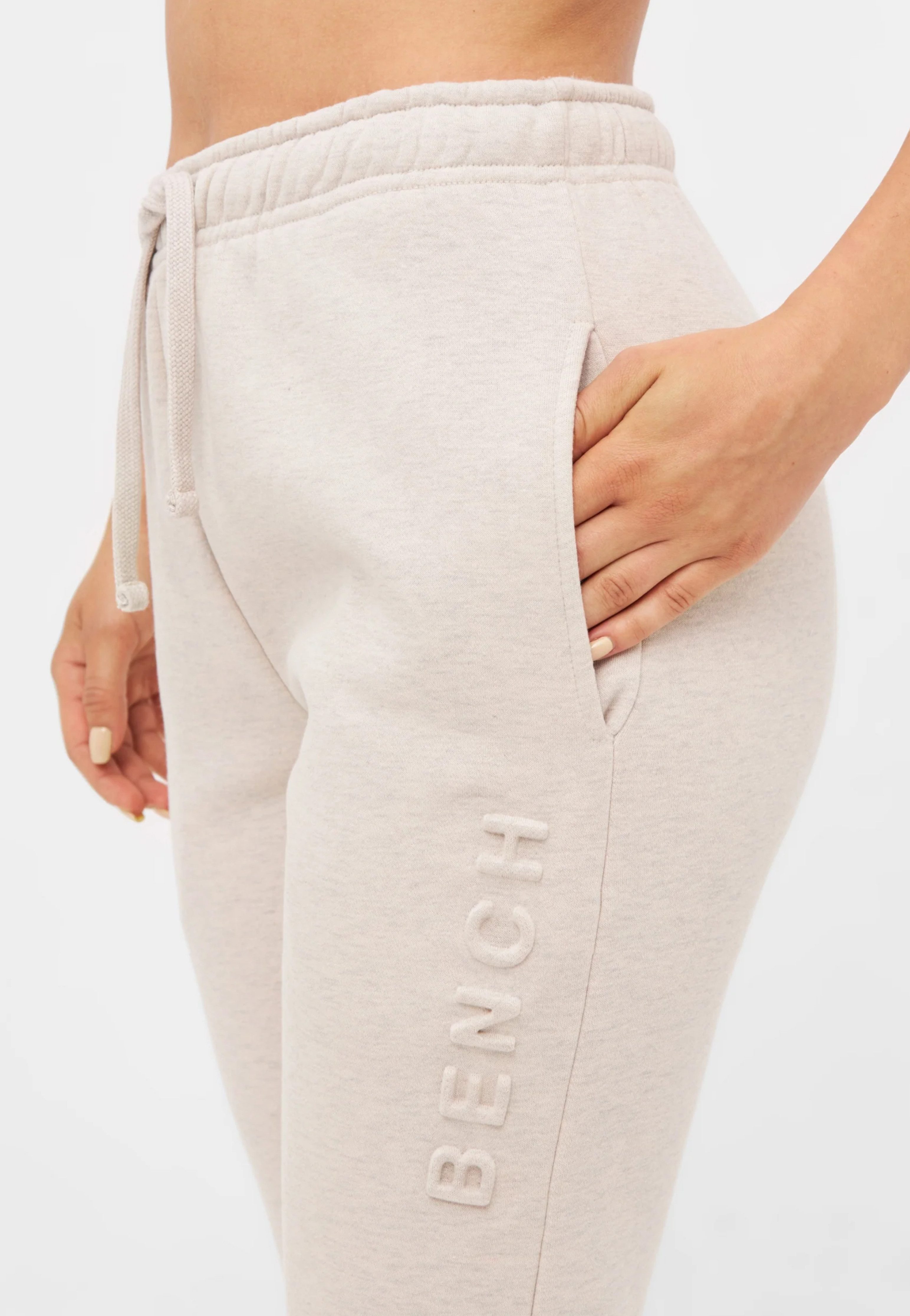 Bench. Jogginghose Marianna