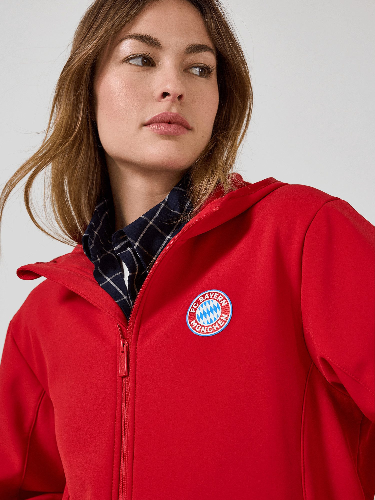 FC Bayern München Softshelljacke FC Bayern München, Softshelljacke Essentials, Herren, Rot