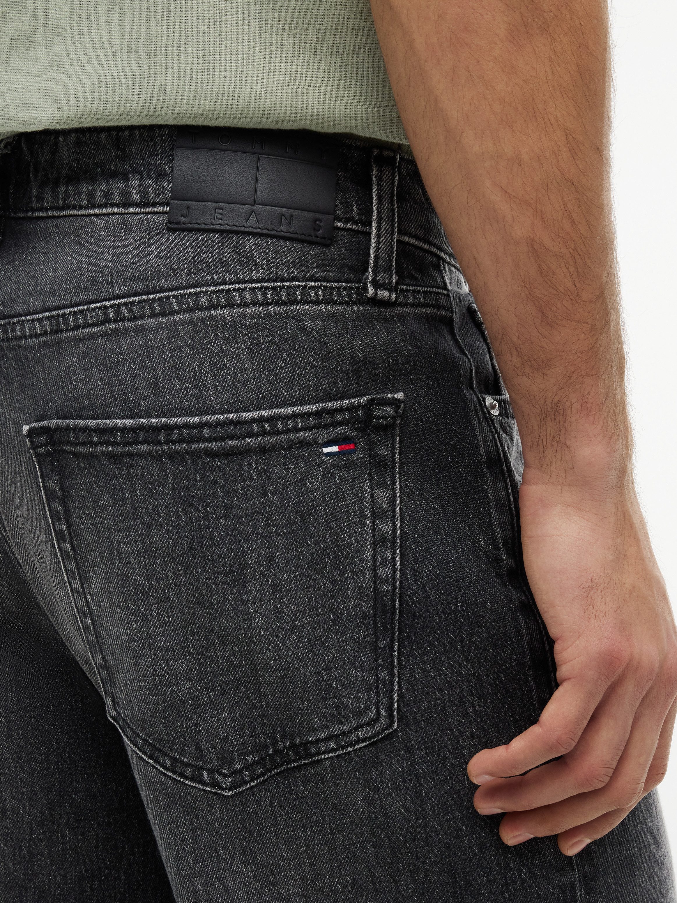 Tommy Jeans Relax-fit-Jeans JAIMIE RELAXED Relaxed fit im 5-Pocket-Stil, Straight Leg