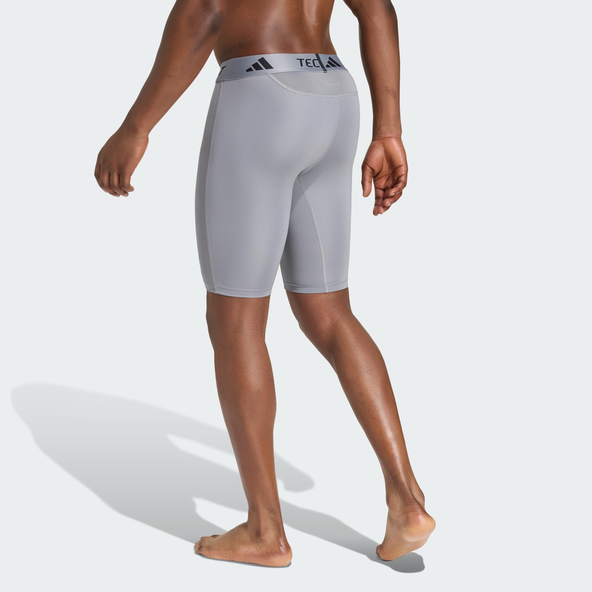 adidas Performance Leggings TECHFIT COMPRESSION TRAINING KURZE LEGGINGS (1-tlg)