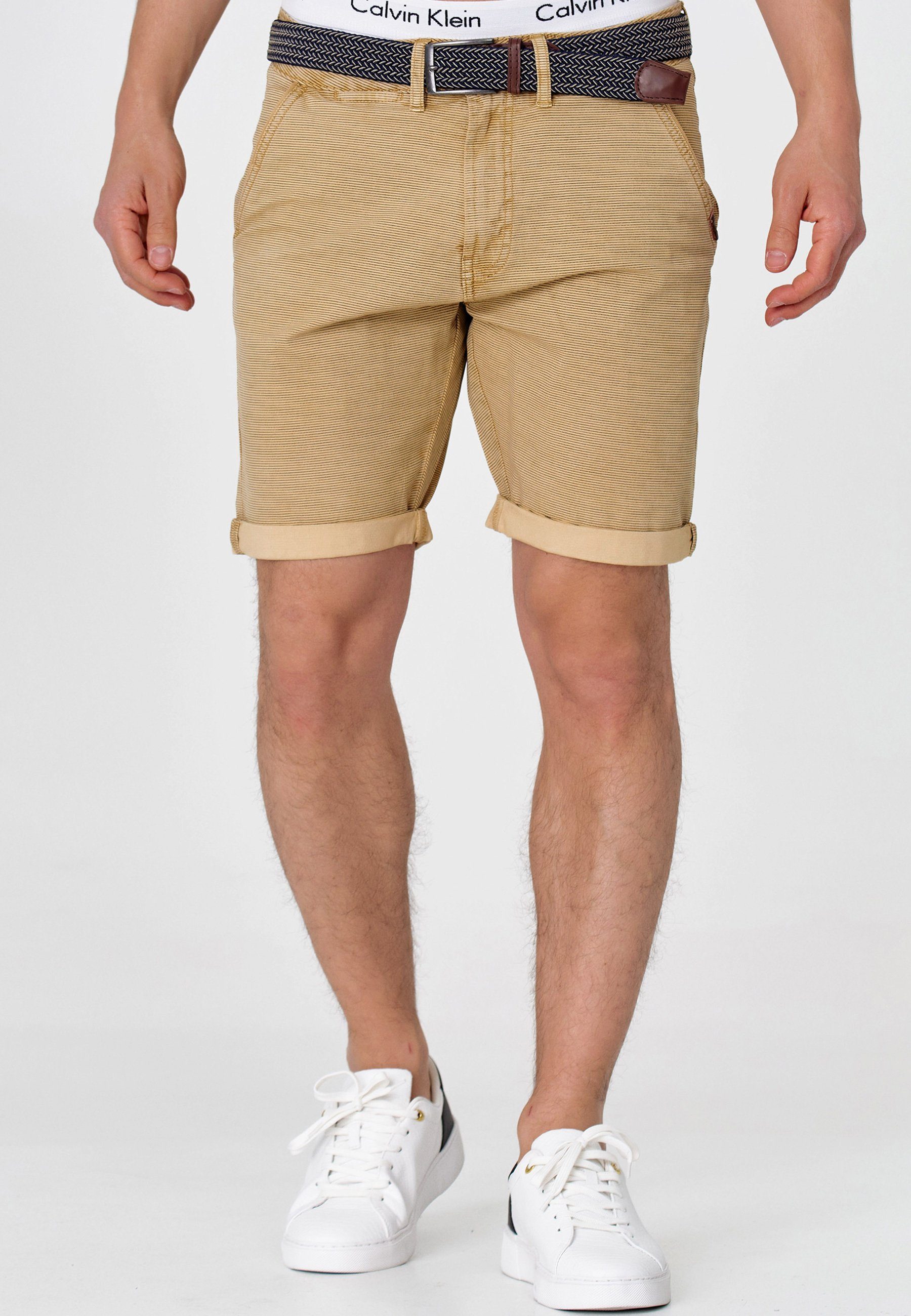 Chinoshorts Caedmon