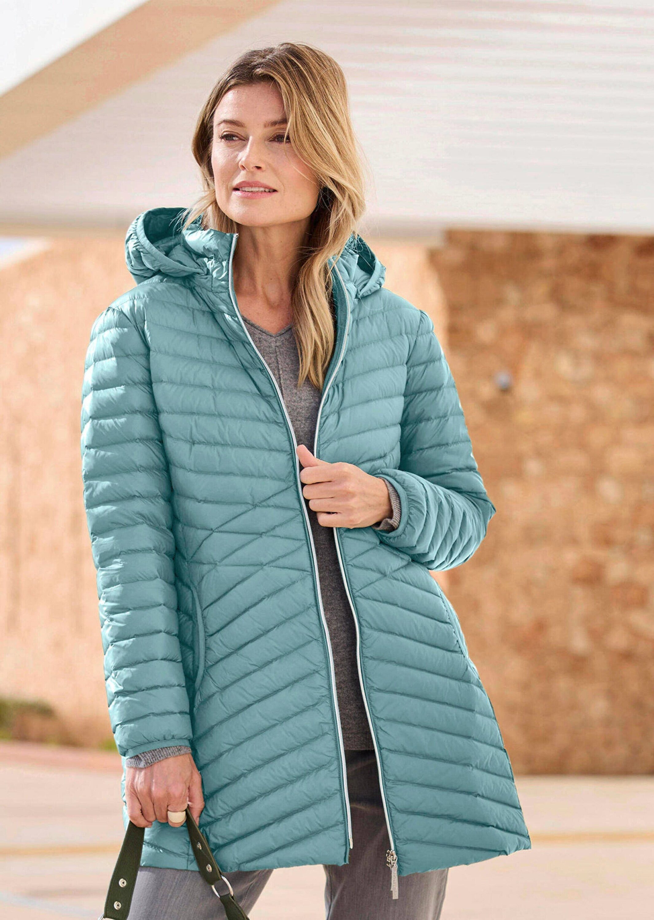 GOLDNER Winterjacke Gefütterter langer Mantel mit Kapuze Wintermantel in femininer Steppung mit Stehkragen und Taschen