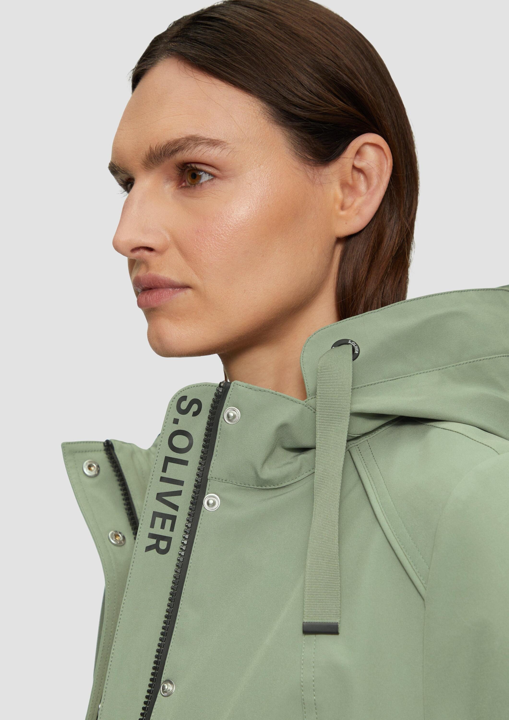s.Oliver Funktionsjacke Outdoor-Jacke Wasserabweisende Jacke mit Kapuze