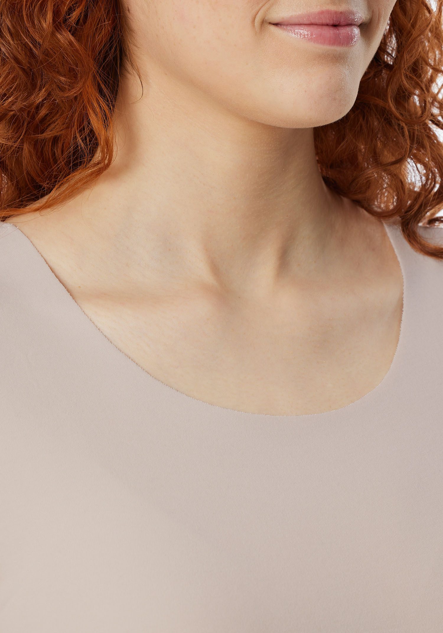 Schiesser Langarmshirt Invisible Soft Warming mit offen geschnittenen Kanten und flachen Nähte
