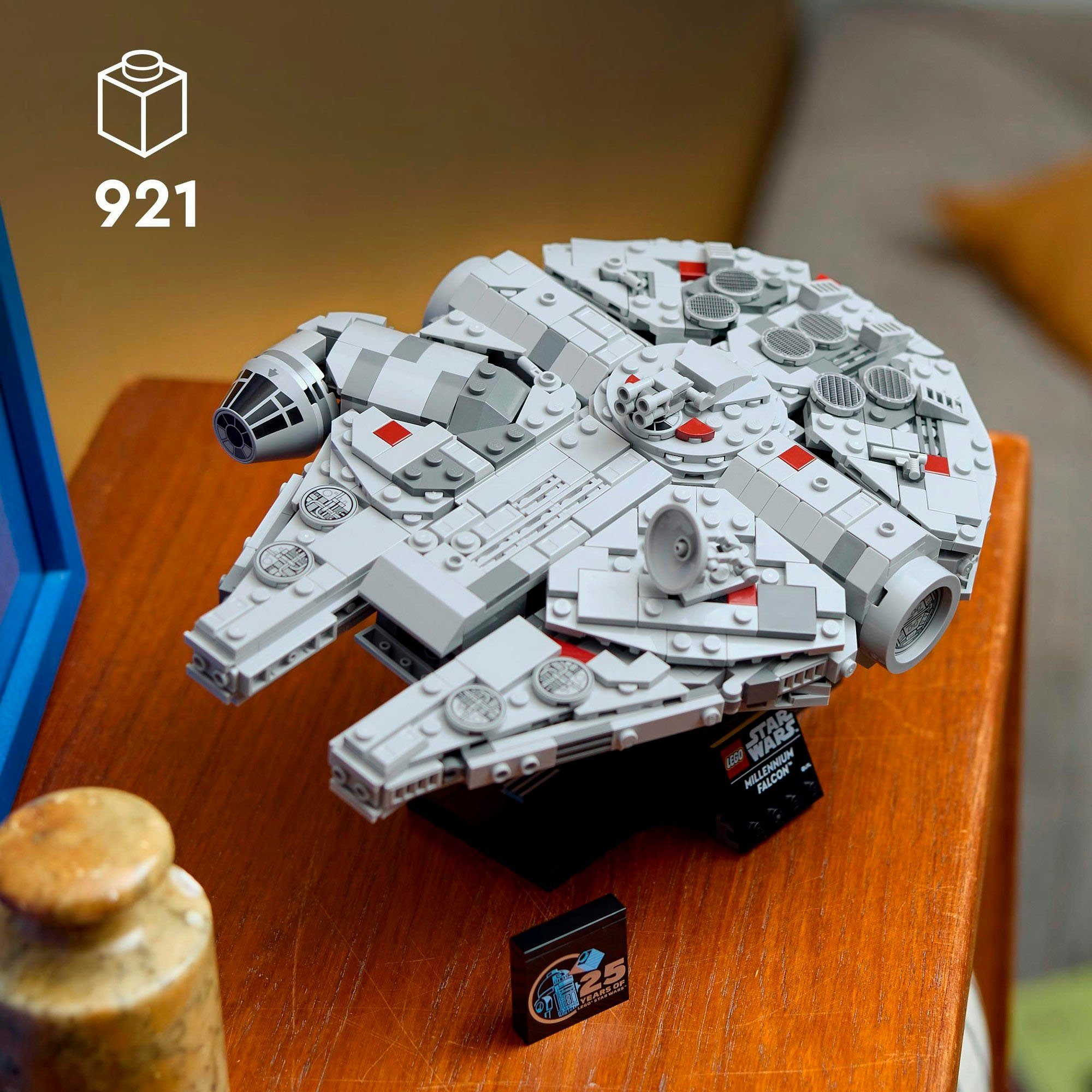 LEGO® Millennium Falcon™ LEGO (75375), LEGO® Star Wars™ Konstruktionsspielsteine, (921 St), Made in Europe