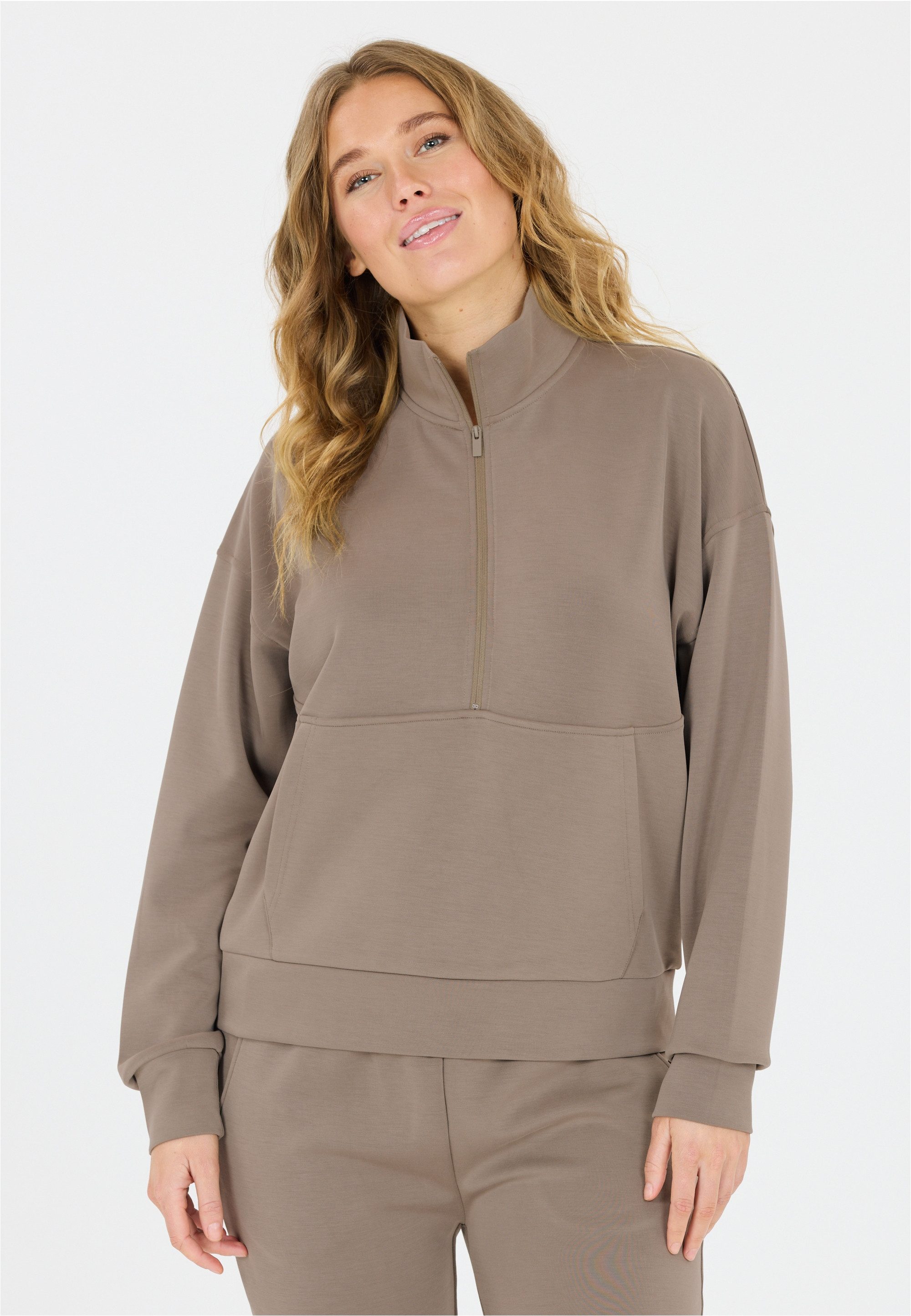 ATHLECIA Sweatshirt Jillnana mit geräumiger Kängurutasche