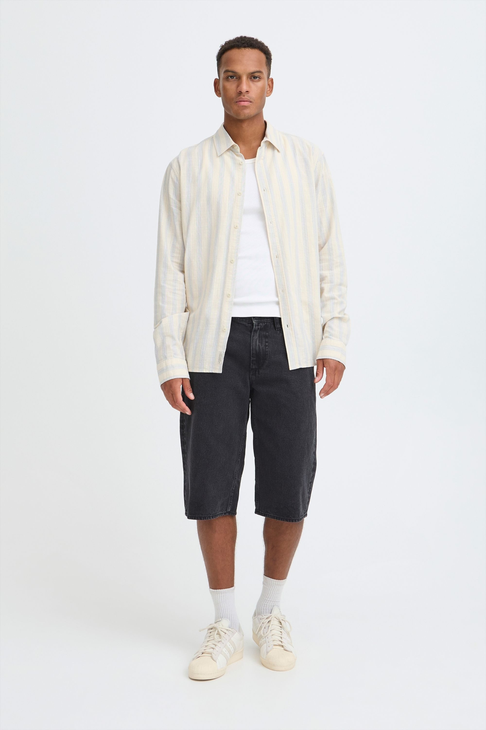 Blend Jeansshorts BHFlake Loose Lässige Jeans-Shorts im 5-Pocket-Stil