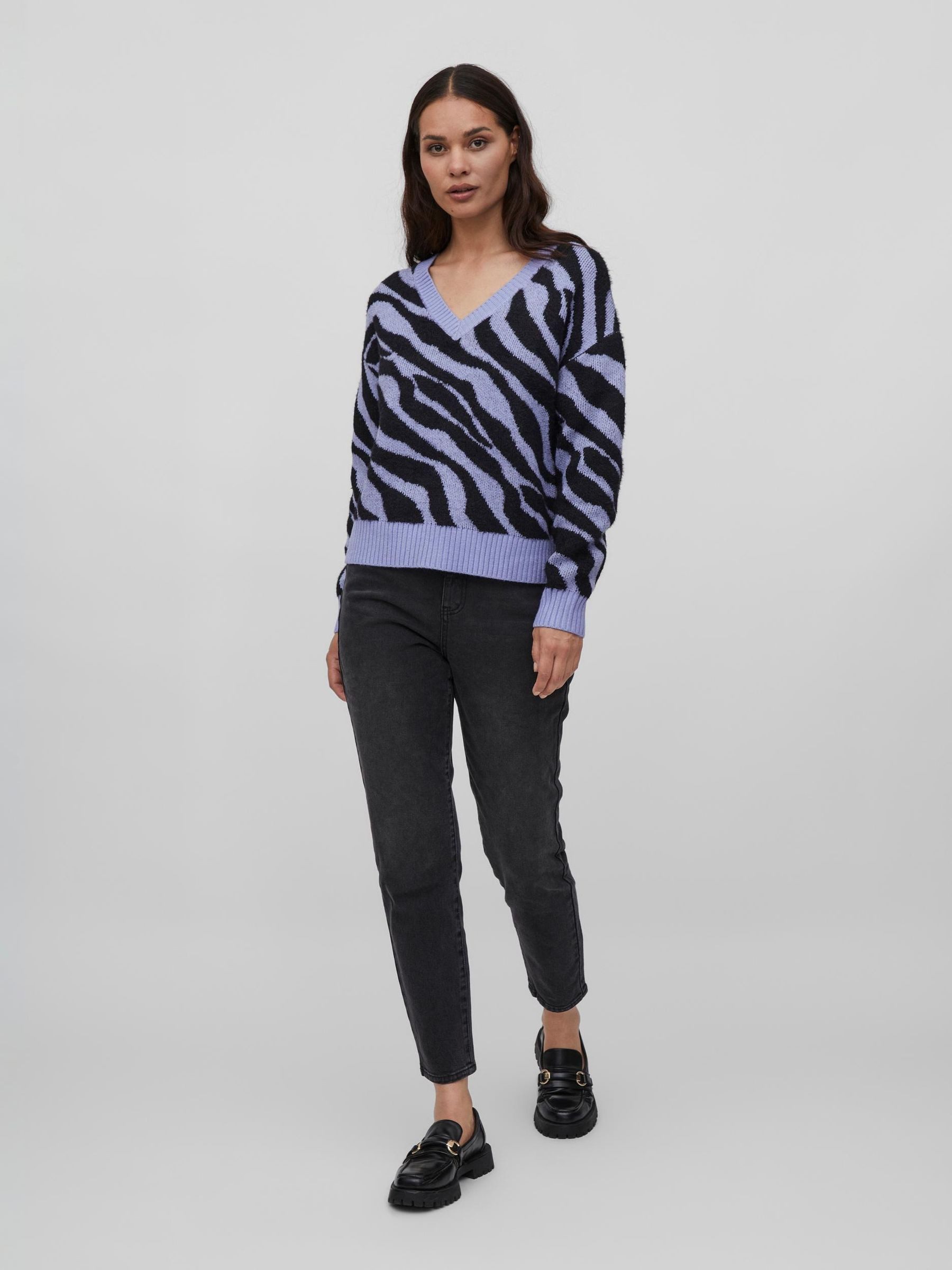 Vila Strickpullover Kuscheliger Strickpullover Jacquard Zebra Animal Muster VIRIL FEAMI VIRIL FEAMI MIX V-NECK L/S KNIT TOP-NOOS