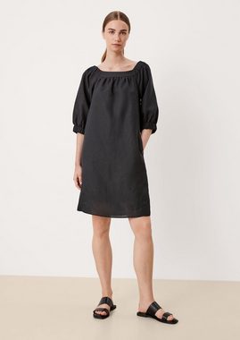 s.Oliver BLACK LABEL Minikleid Kurzes Kleid mit Off Shoulder-Ausschnitt Raffung, Gummizug
