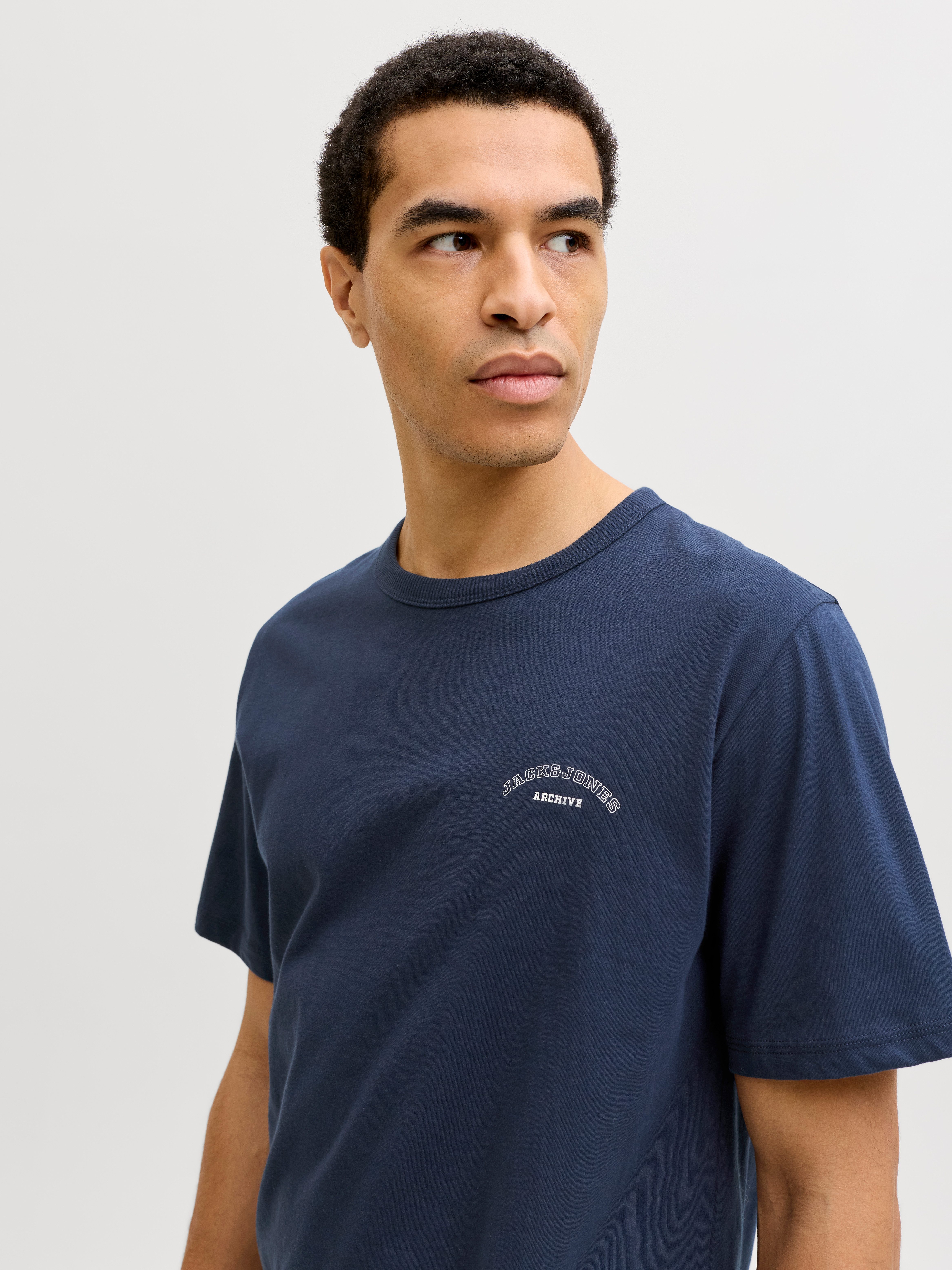 Jack & Jones Rundhalsshirt JJCOLLEGE LOGO TEE SS CREW NECK günstig online kaufen