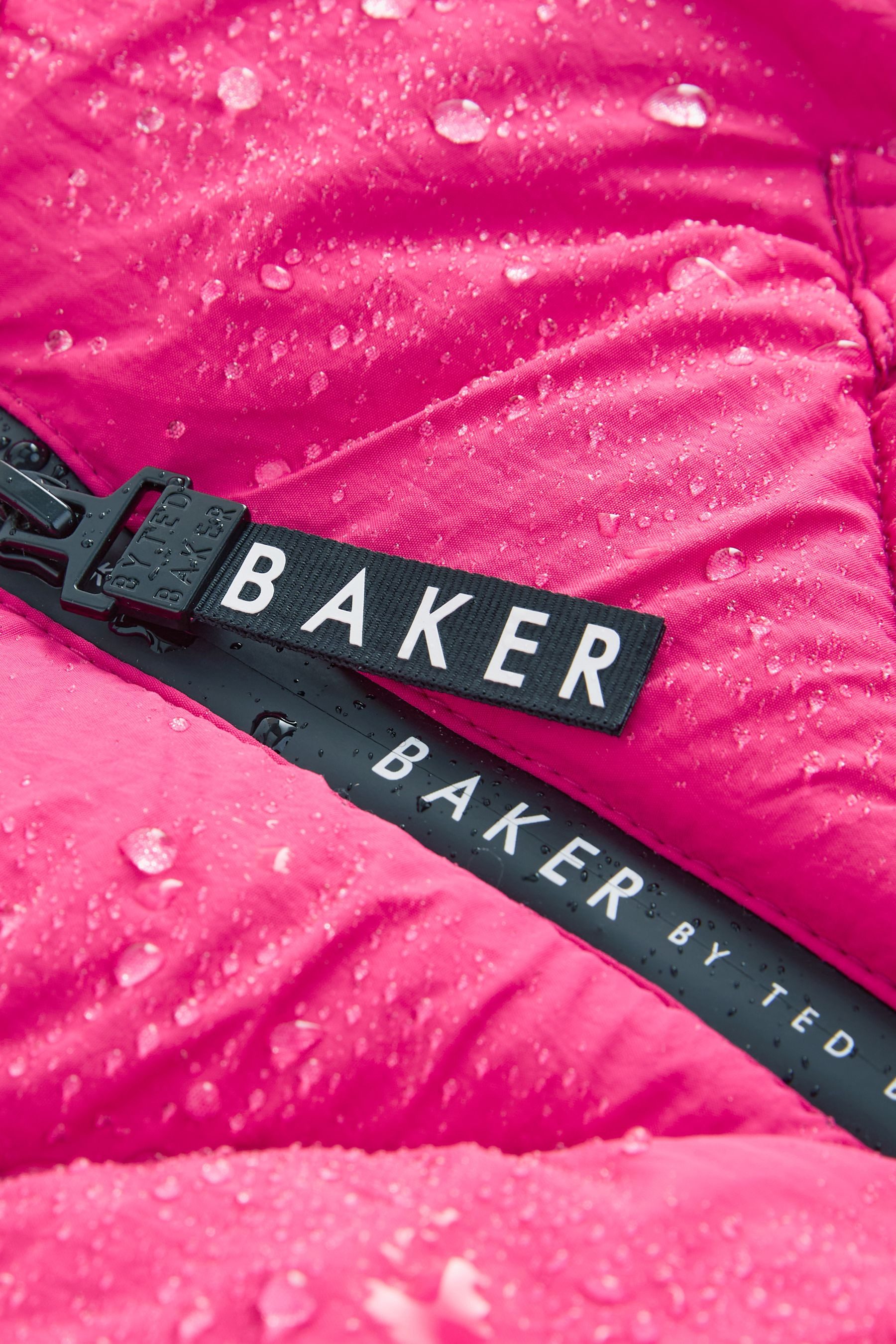 Baker by Ted Baker Steppmantel Baker by Ted Baker Wasserabweisender Steppmantel (1-tlg)