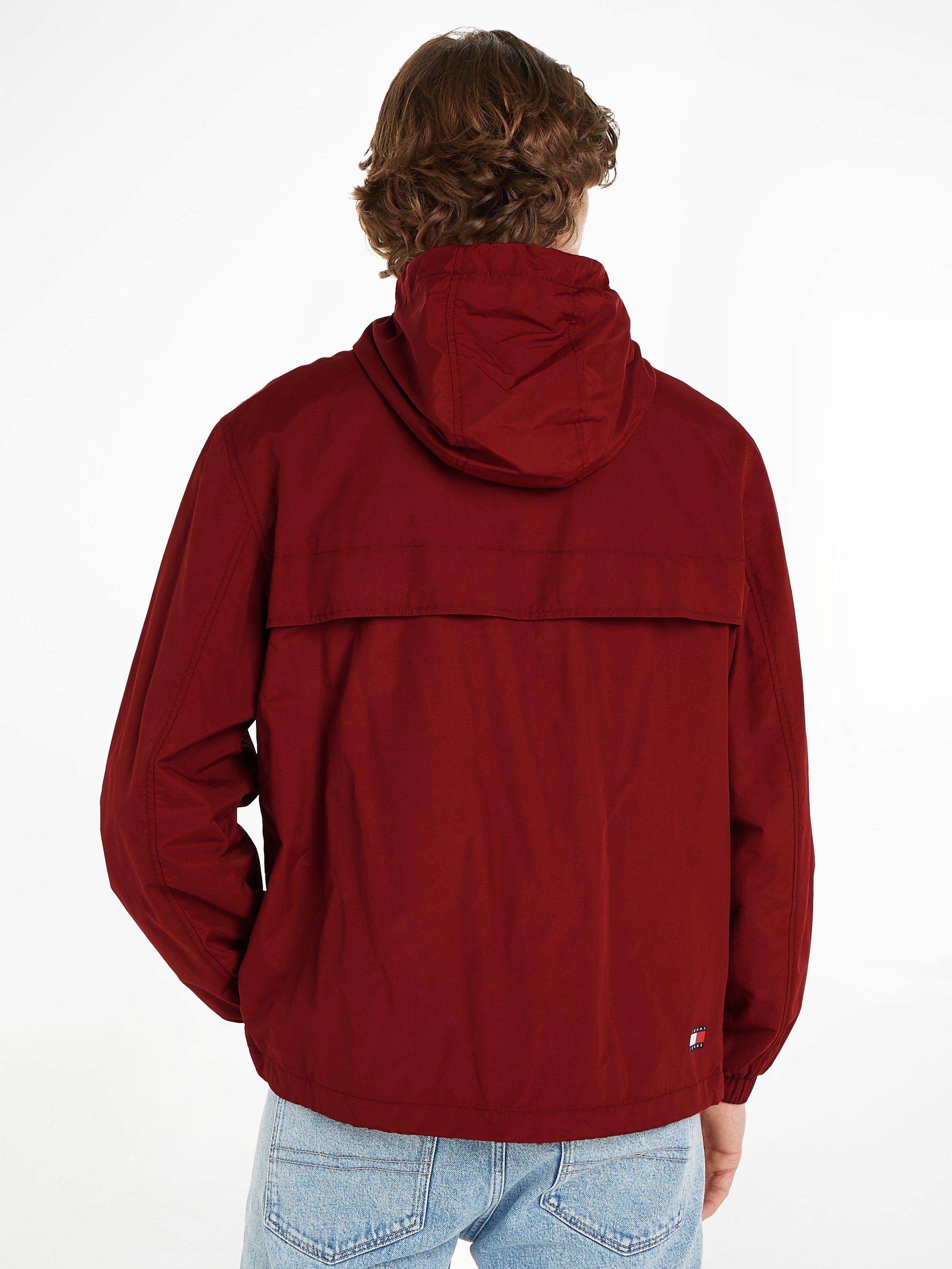 Tommy Jeans Windbreaker TJM CHICAGO mit Magma EXT Kapuze WINDBREAKER Red