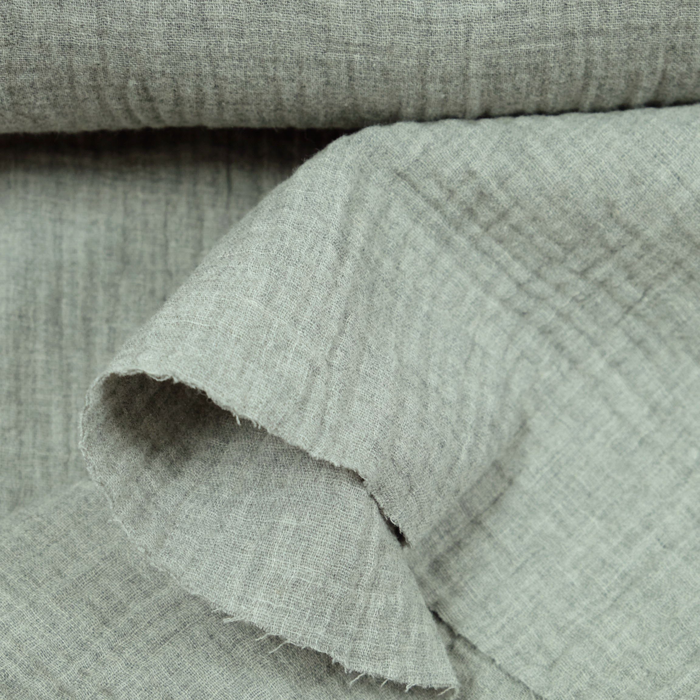 Thumbnail - larissastoffe Stoff Musselin Stoff öko, Double Gauze uni hellgrau, 15,90 EUR/m, Meterware, 50 cm x 130 cm