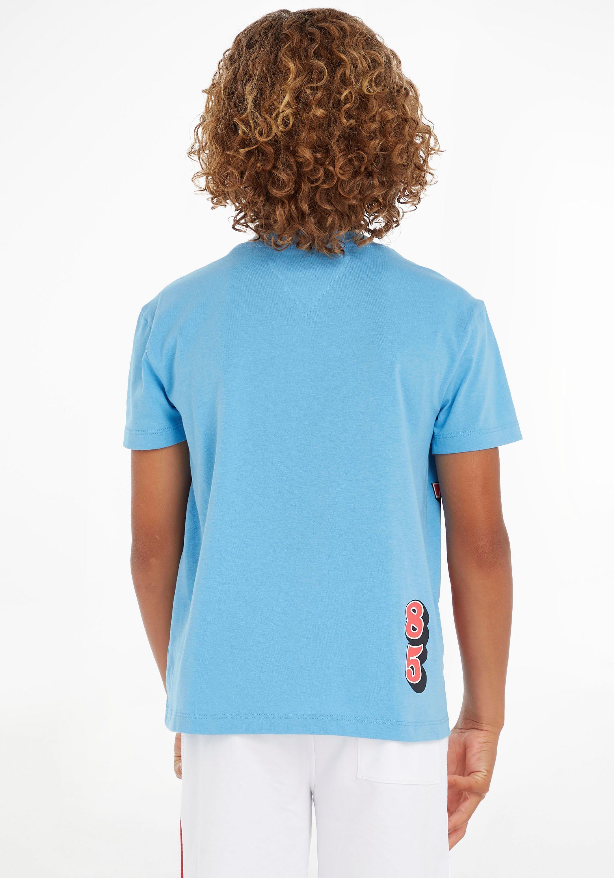 Tommy Hilfiger T-Shirt FUN LOGO TEE S/S mit 3D-Logoschriftzug