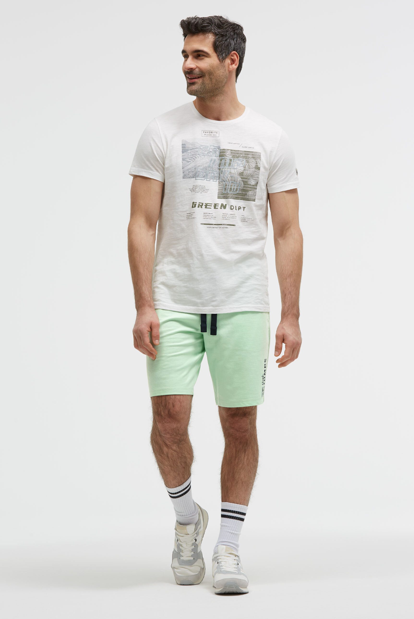 CAMP DAVID Sweatshorts mit Elastikbund & seitlichen Taschen