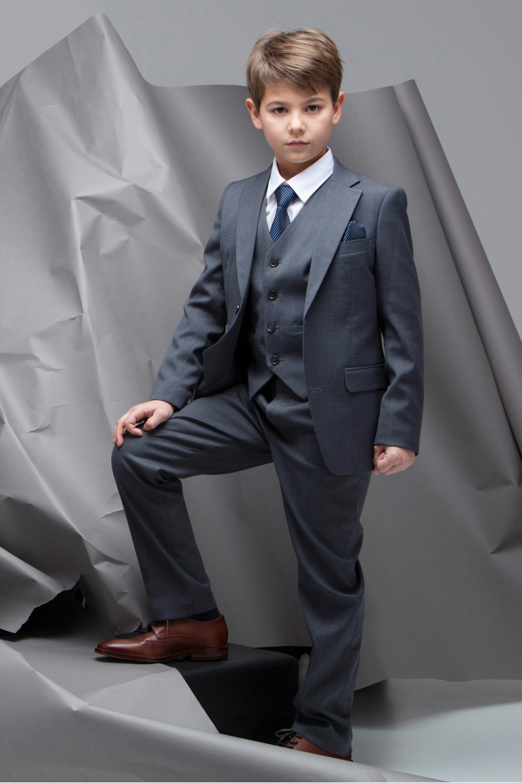 Einstecktuch) Luxuriöser Kinderanzug (Sakko, Hose, Hemd, Krawatte elegant und Grau in Melli-Trends Jungen 6-teilig, Anzug Weste, festlich, Kommunionanzug