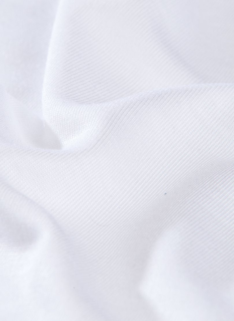 100% TRIGEMA aus weiss T-Shirt Lyocell V-Shirt Trigema