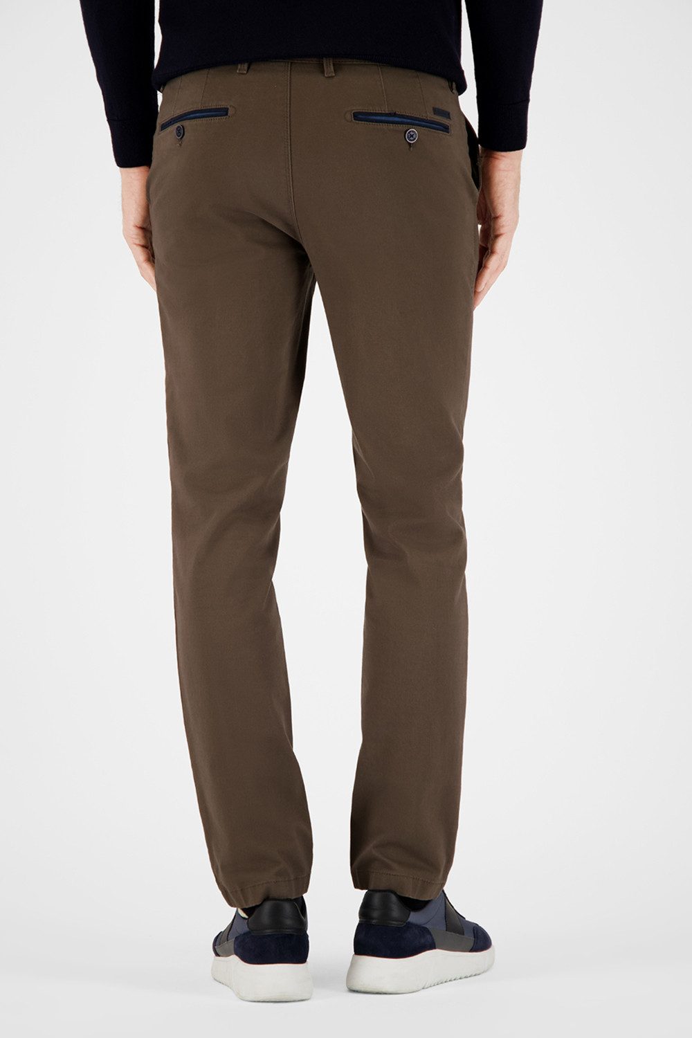 Atelier GARDEUR Straight-Jeans BENNY-3-418861-1023 hellbraun Modern Fit Hose Cottonflex mit Cashmere Touch für besonders weichen Griff