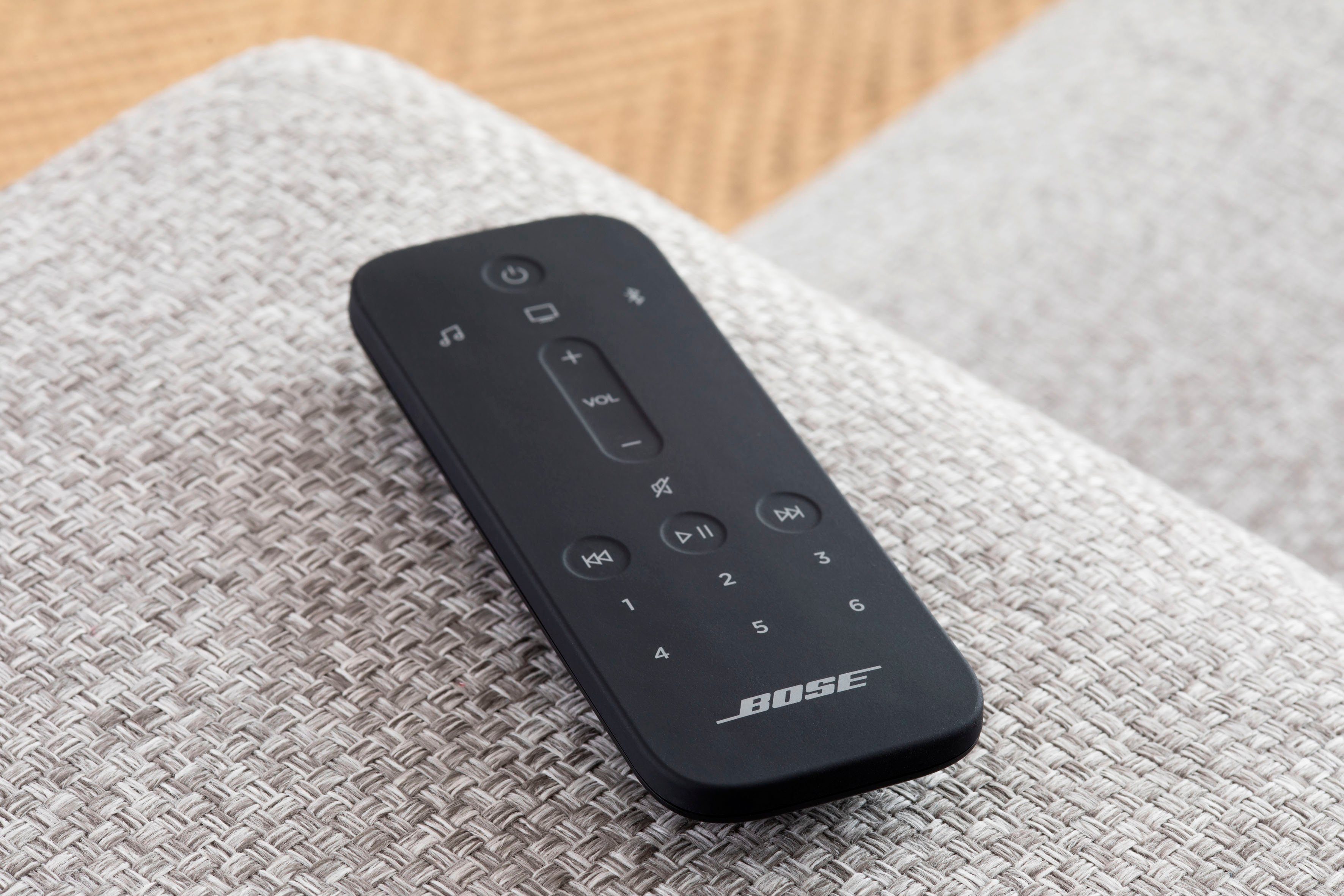 Smart und Google Assistant) Bose LAN schwarz Alexa mit Soundbar Amazon Soundbar (Ethernet), (Bluetooth, 900
