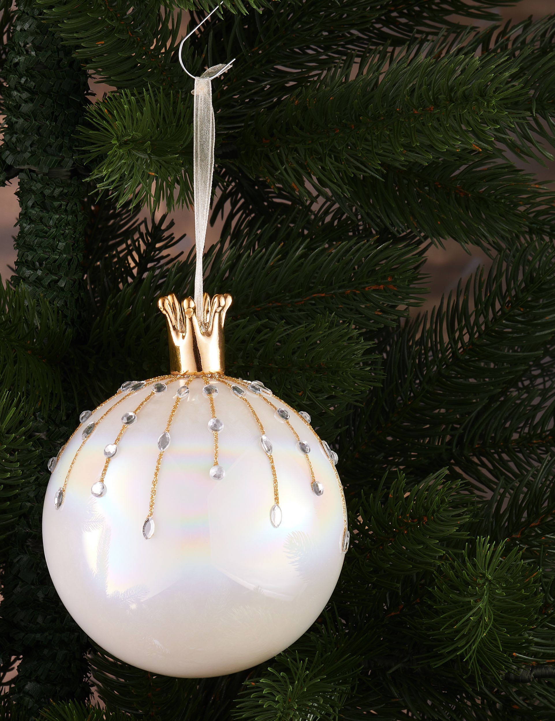 in Handarbeit Figur mit Glas BRUBAKER Christbaumschmuck - - (1 10 cm St), Farbe oder Krone Weihnachtskugel Porzellan Premium Schwan aus Perlmutt Weihnachtsbaumkugel Baumkugel