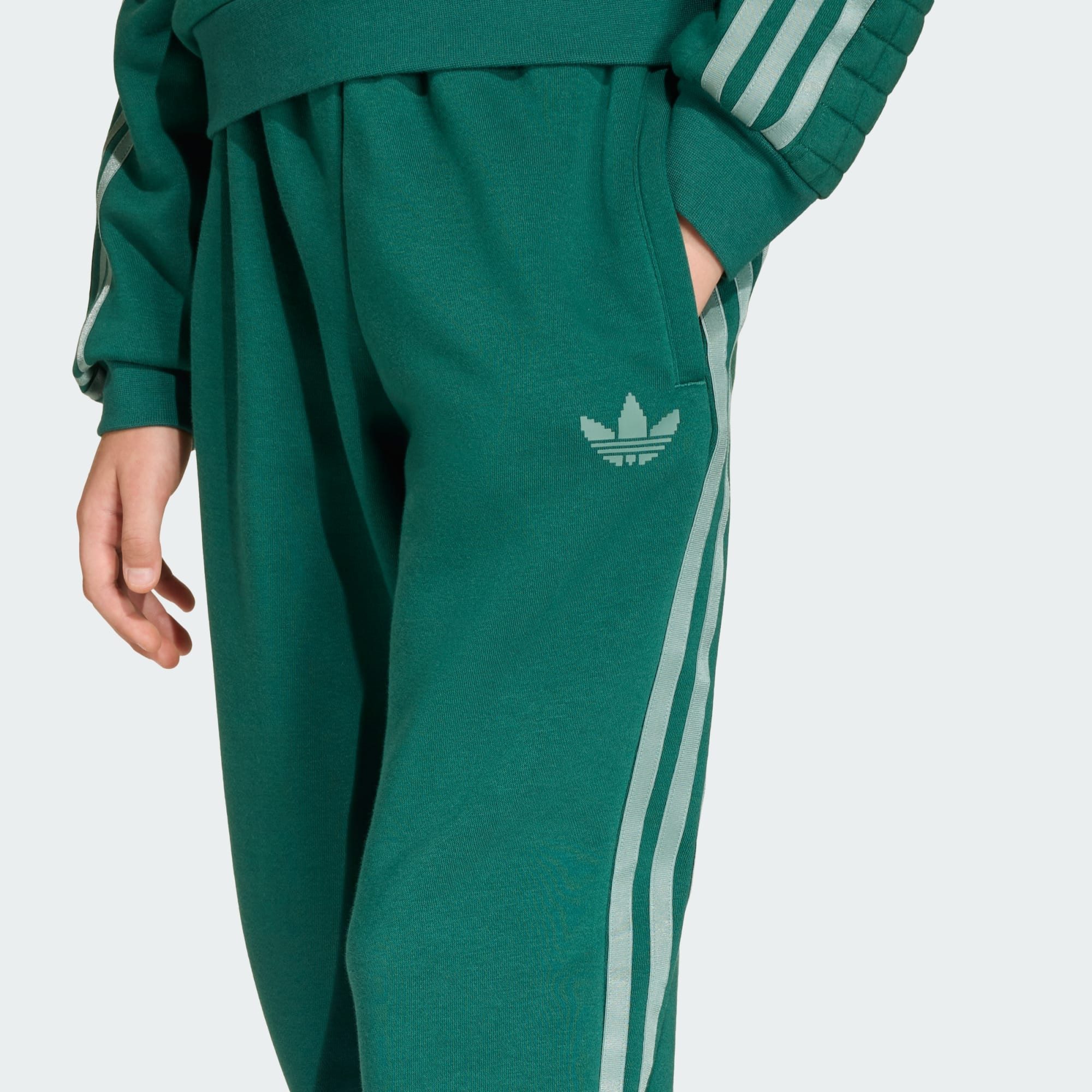 adidas Originals Fleecehose ADIDAS MINECRAFT LOCKERE HOSE (1-tlg)