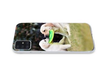 MuchoWow Handyhülle Hund mit seinem Welpen und einem Frisbee, Handyhülle Samsung Galaxy A52 5G, Smartphone-Bumper, Print, Handy