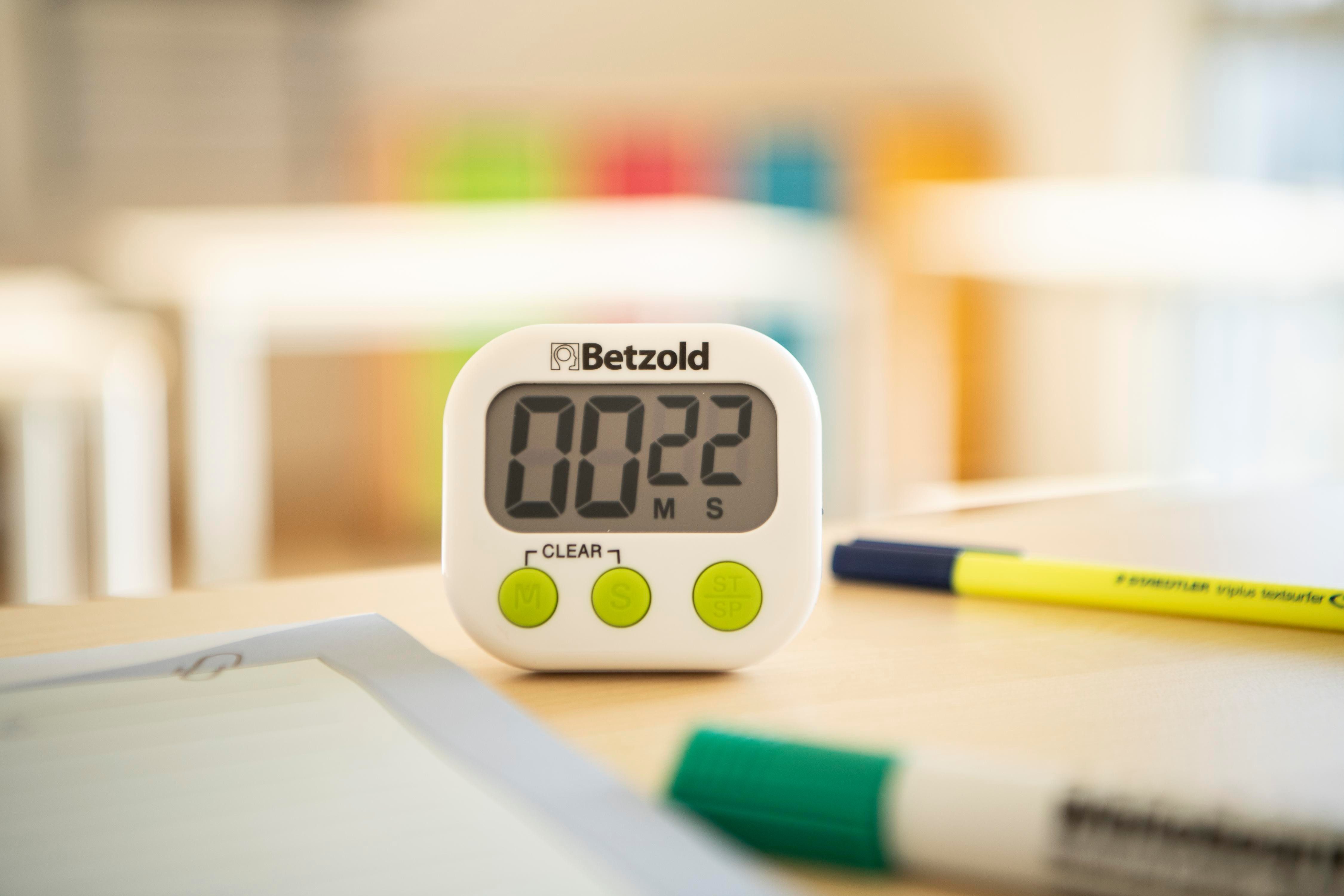 Betzold Kurzzeitmesser Zeitdauer-Uhr „Timello“, mit Standfuß und Magnet – Bild 4 von 4