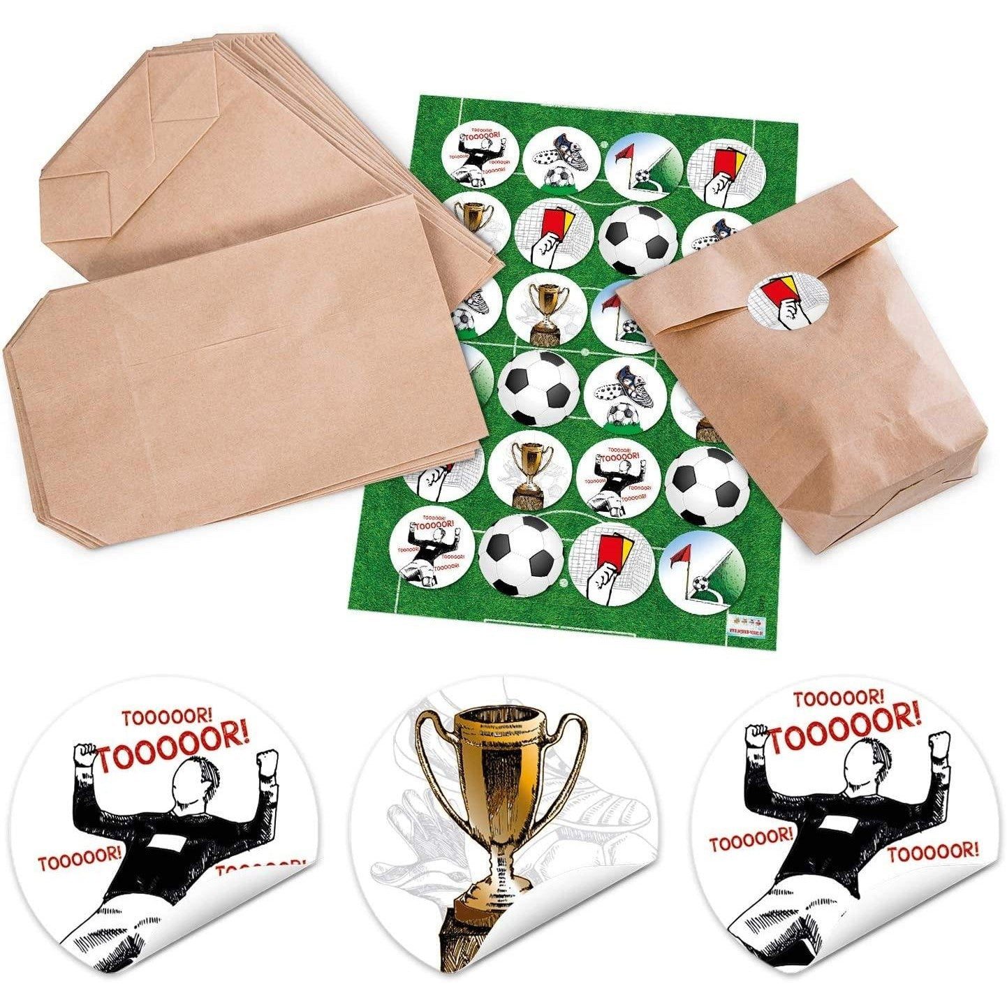 Logbuch-Verlag Aufkleber 12 Papiertüten 14 x 22 x 5,6 cm + Fußballklammer Aufkleber Mitgebsel
