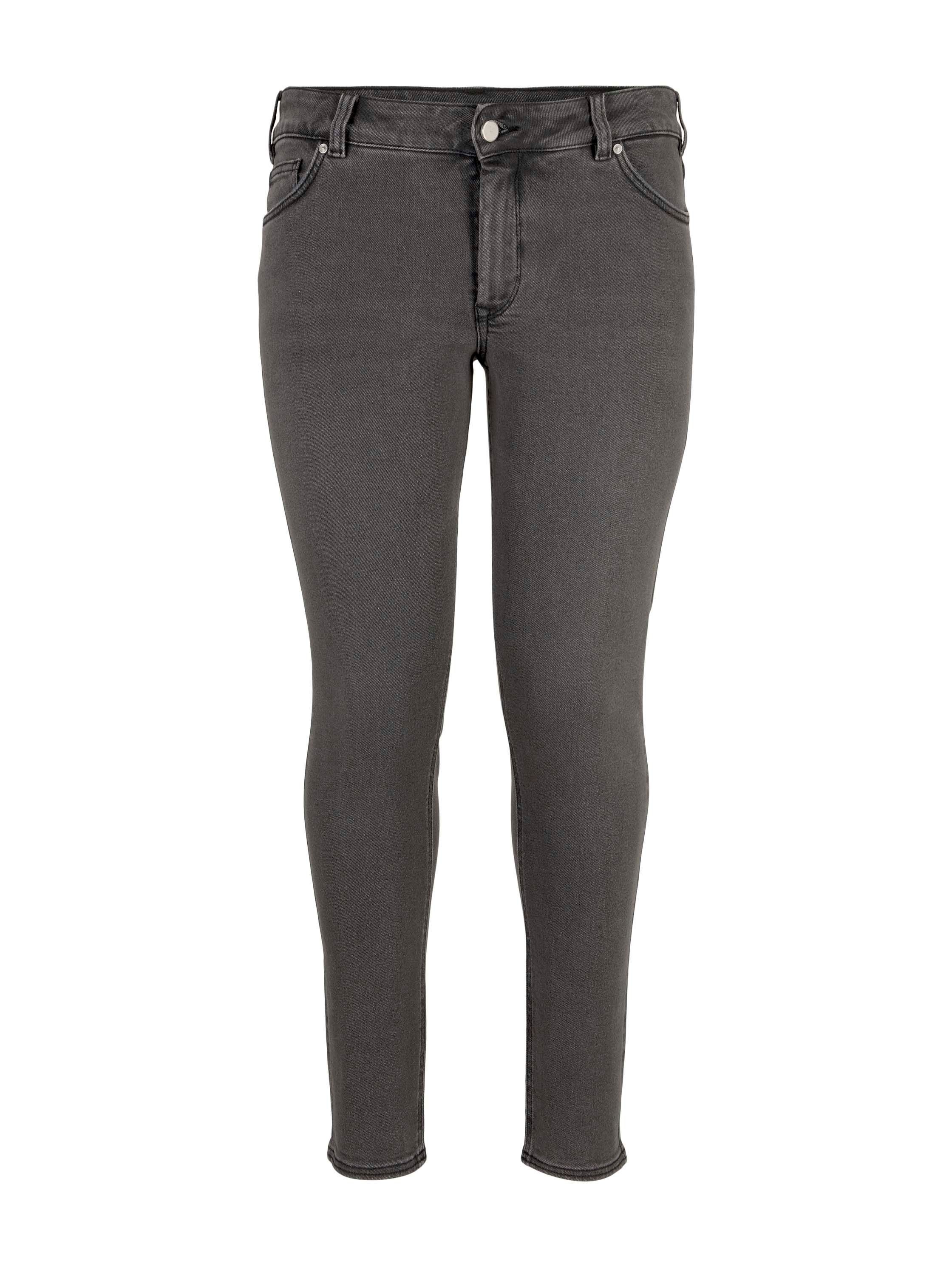 Chinos