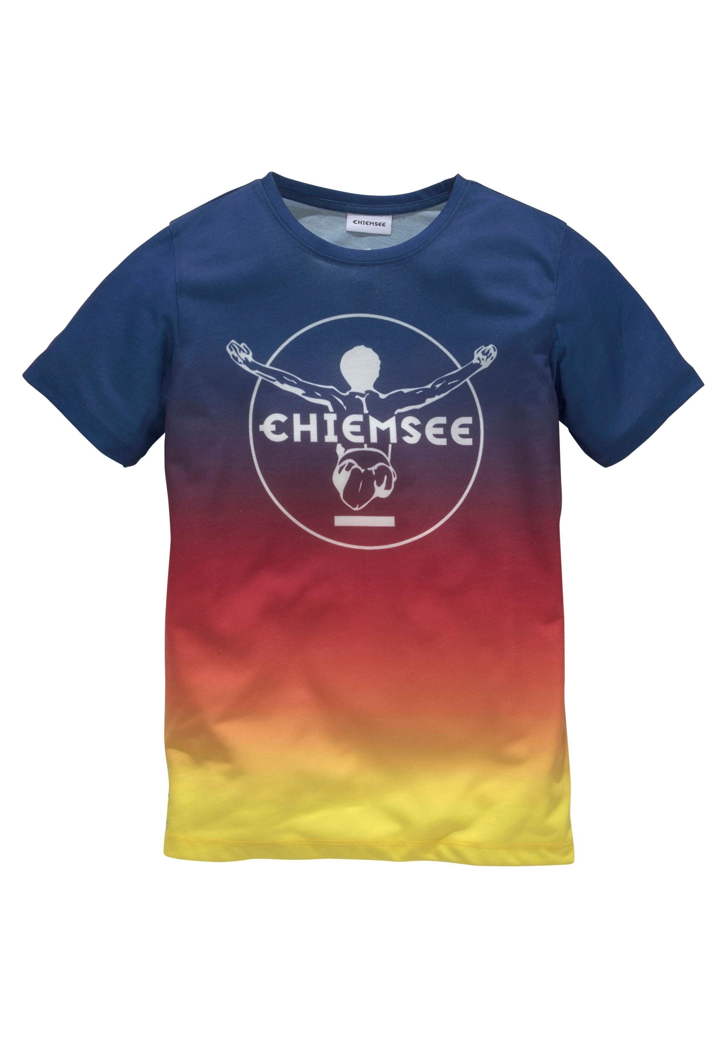 im T-Shirt Druck vorn Chiemsee mit Farbverlauf