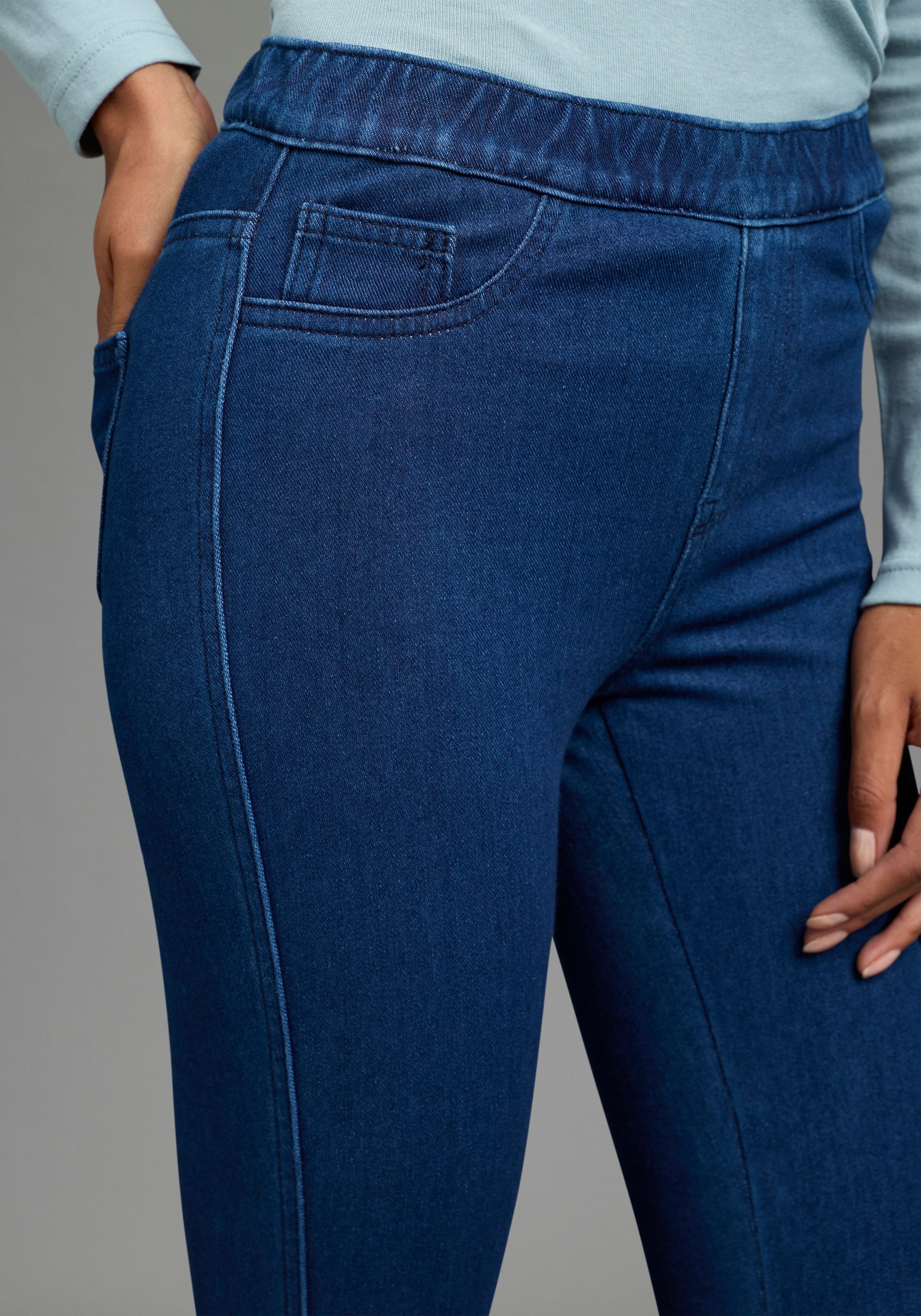 Arizona Jeansjeggings im 4 Way Stretch, Quer- und Längselastisch, Skinny Skinny Fit, extra enge Beinform, normale Leibhöhe, unifarbene Optik