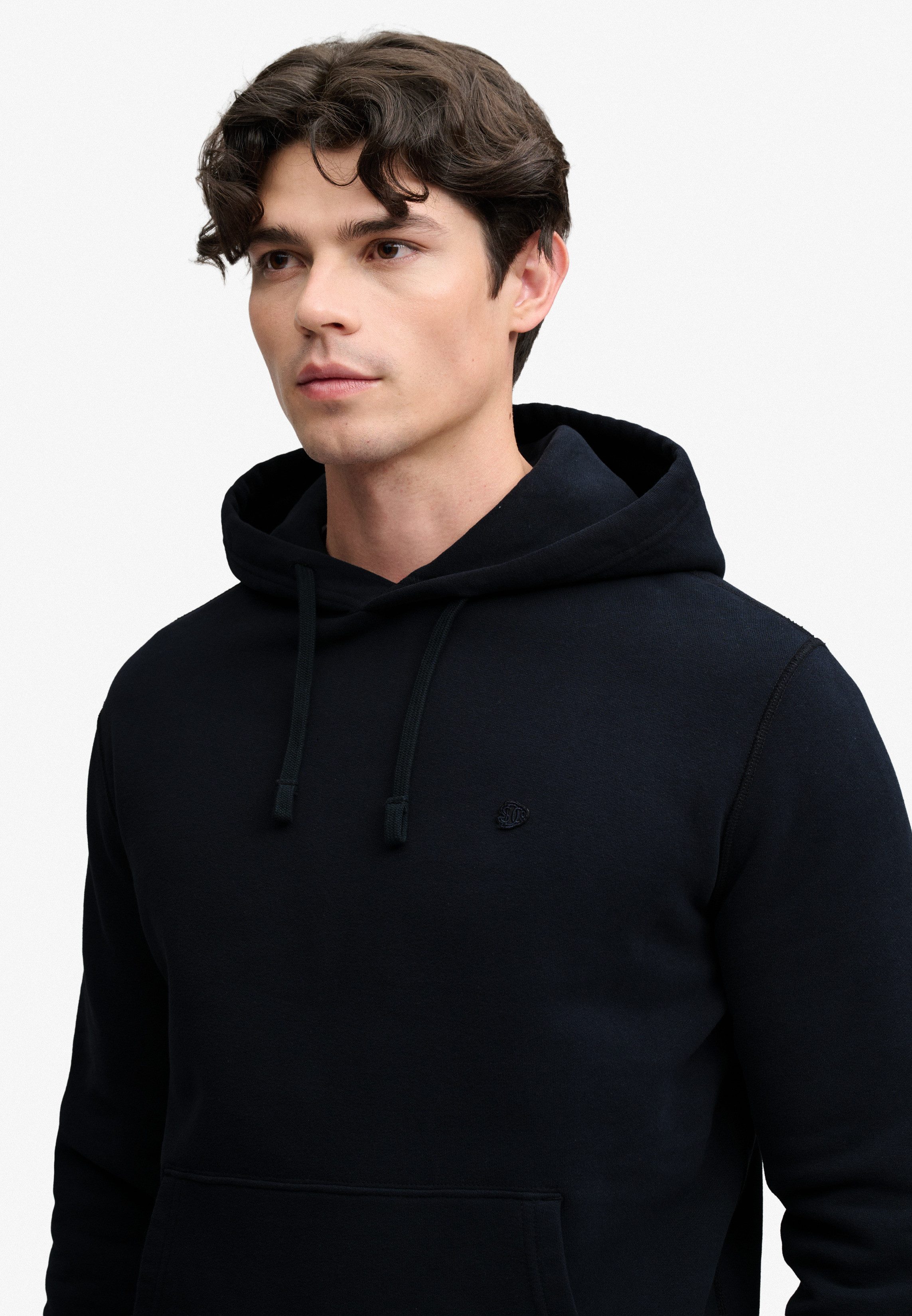 Superdry Kapuzensweatshirt ESSENTIAL SDCO LOGO HOOD Baumwollmischung, regular fit