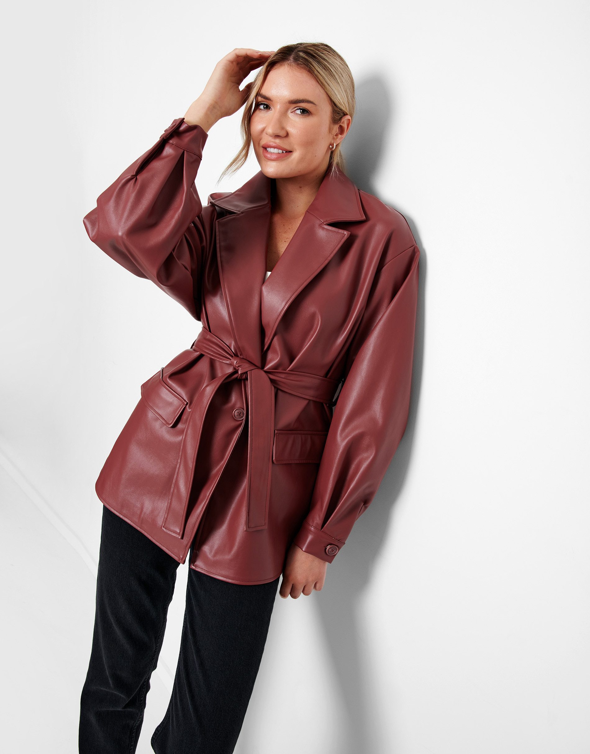 Threadbare Lederimitatjacke Coralie (1-St) mit stilvollem Taillengürtel günstig online kaufen