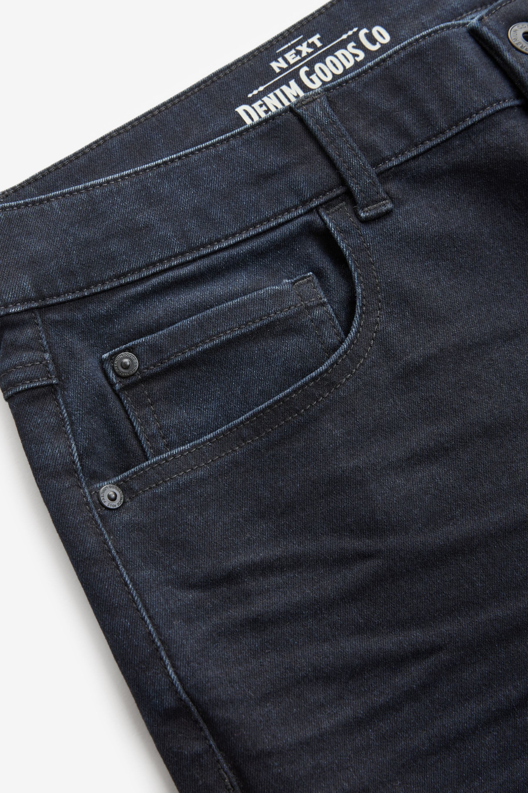 Next Slim-fit-Jeans Essential Slim Fit Jeans mit Stretch (1-tlg)