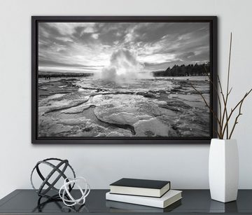 Pixxprint Leinwandbild Heiße Quelle in Island Kunst B&W, Wanddekoration (1 St), Leinwandbild fertig bespannt, in einem Schattenfugen-Bilderrahmen gefasst, inkl. Zackenaufhänger