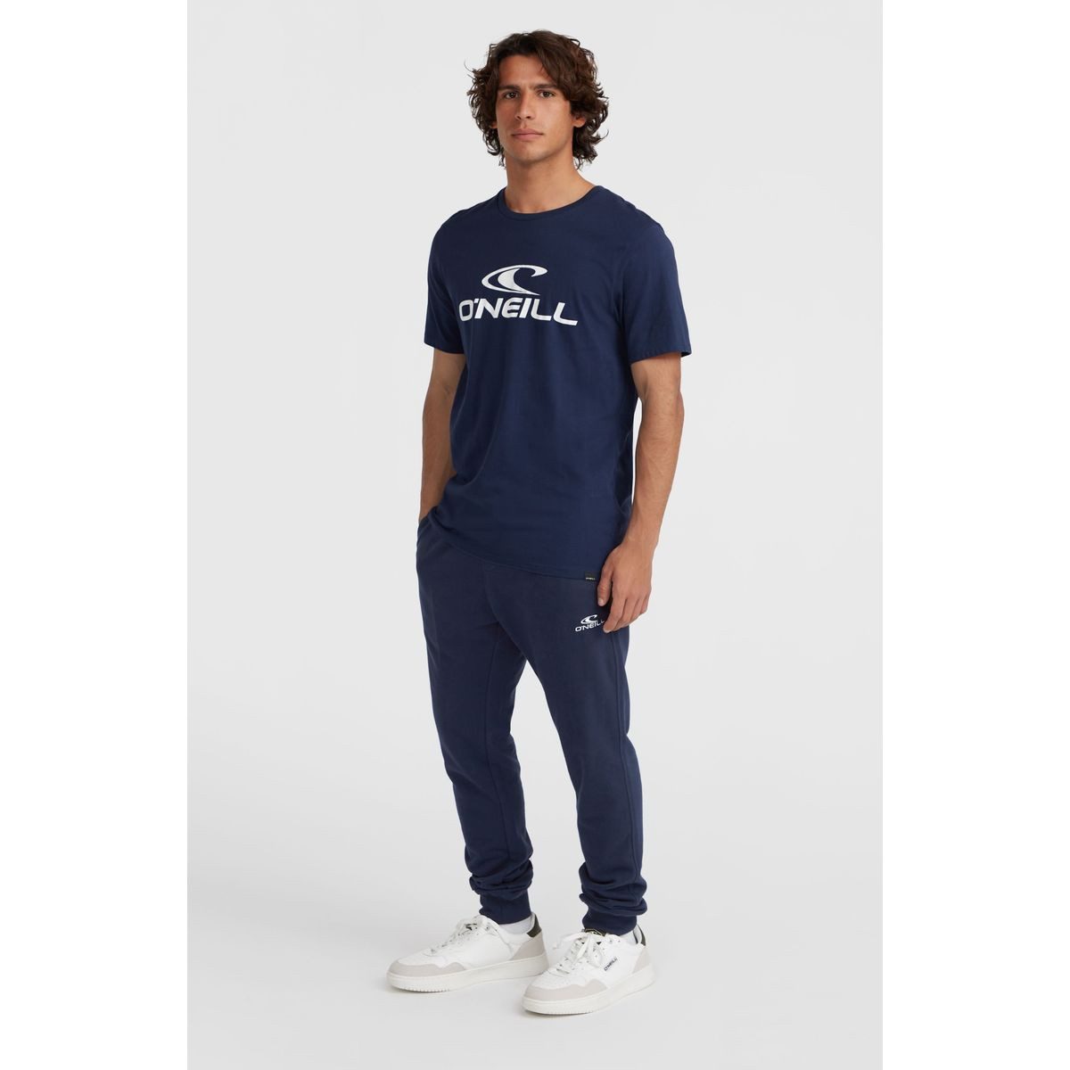 O'Neill Outdoorhose O'neill Small Logo Sweatpants Bequeme und stilvolle Herren-Sweatpants für Freizeit und Alltag