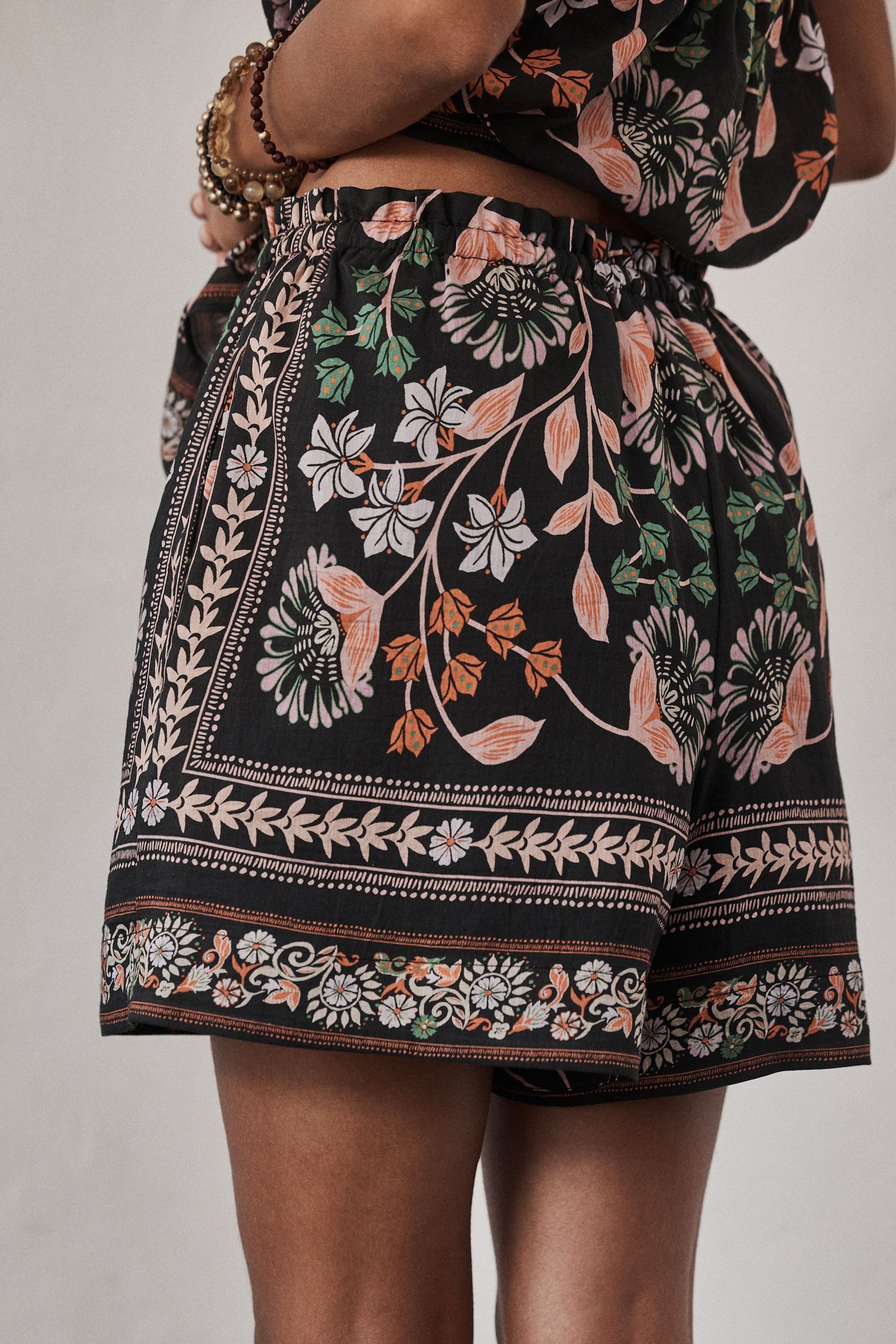 Next Shorts Shorts (1-tlg)