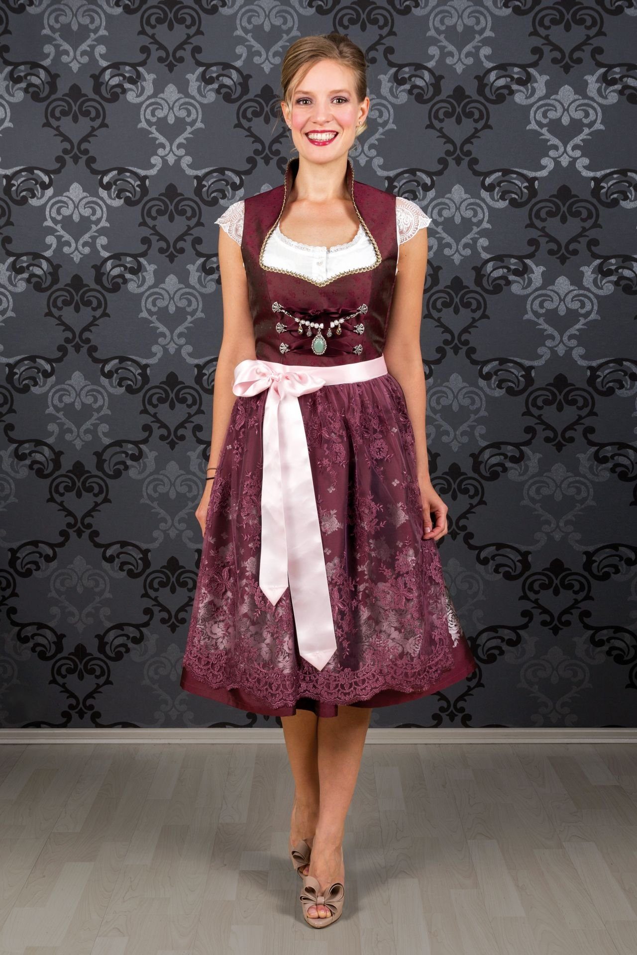 Edelnice Dirndl Stella günstig online kaufen