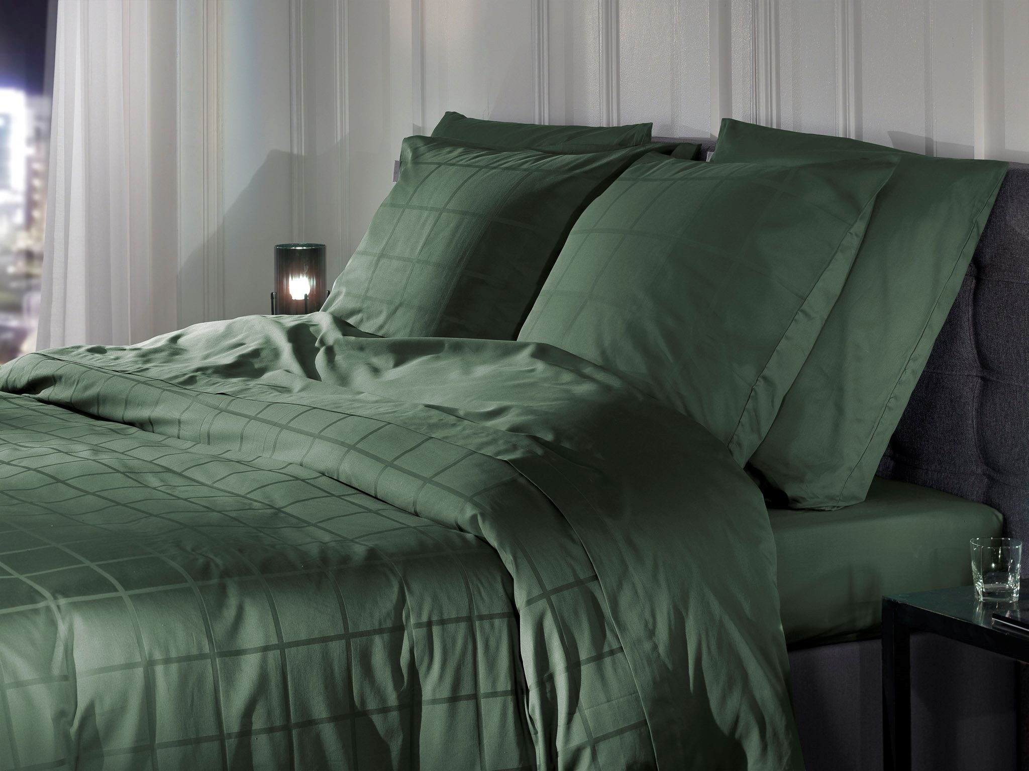 Heckett and Lane Bettwäsche Heckett & Lane Mako-Satin Bettwäsche 135x200 Diamante Calla green, Mako-Satin, 2 teilig