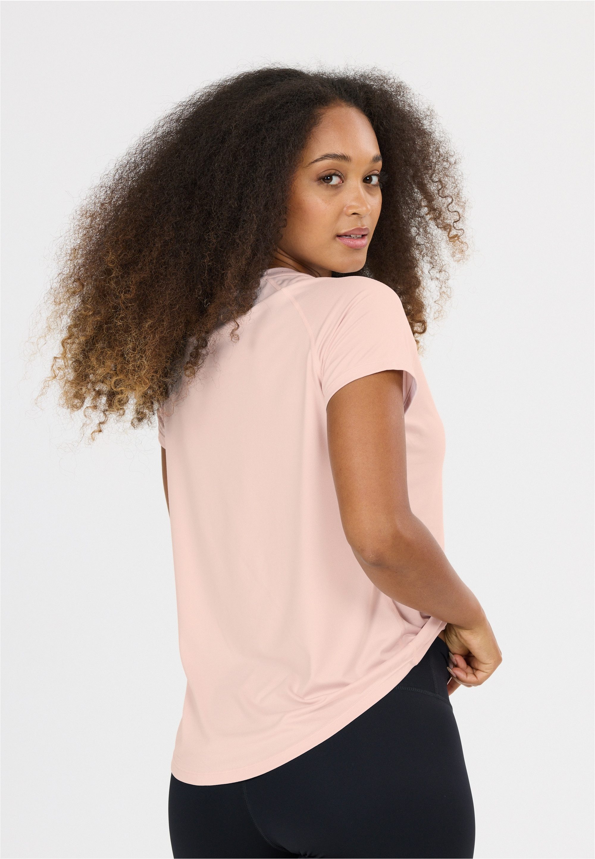 ATHLECIA T-Shirt Gaina V3 mit atmungsaktiver Eigenschaft – Bild 5 von 5