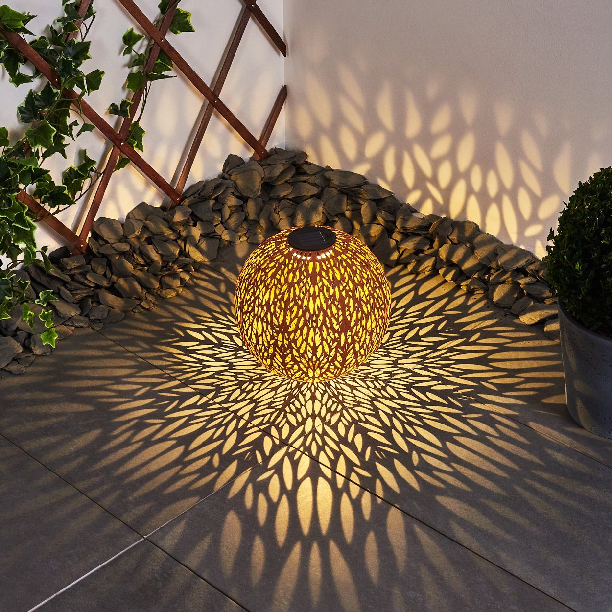 hofstein LED Solarleuchte Solar Kugel LED Außen Garten rostfarben Terrassen Leuchte Beleuchtung
