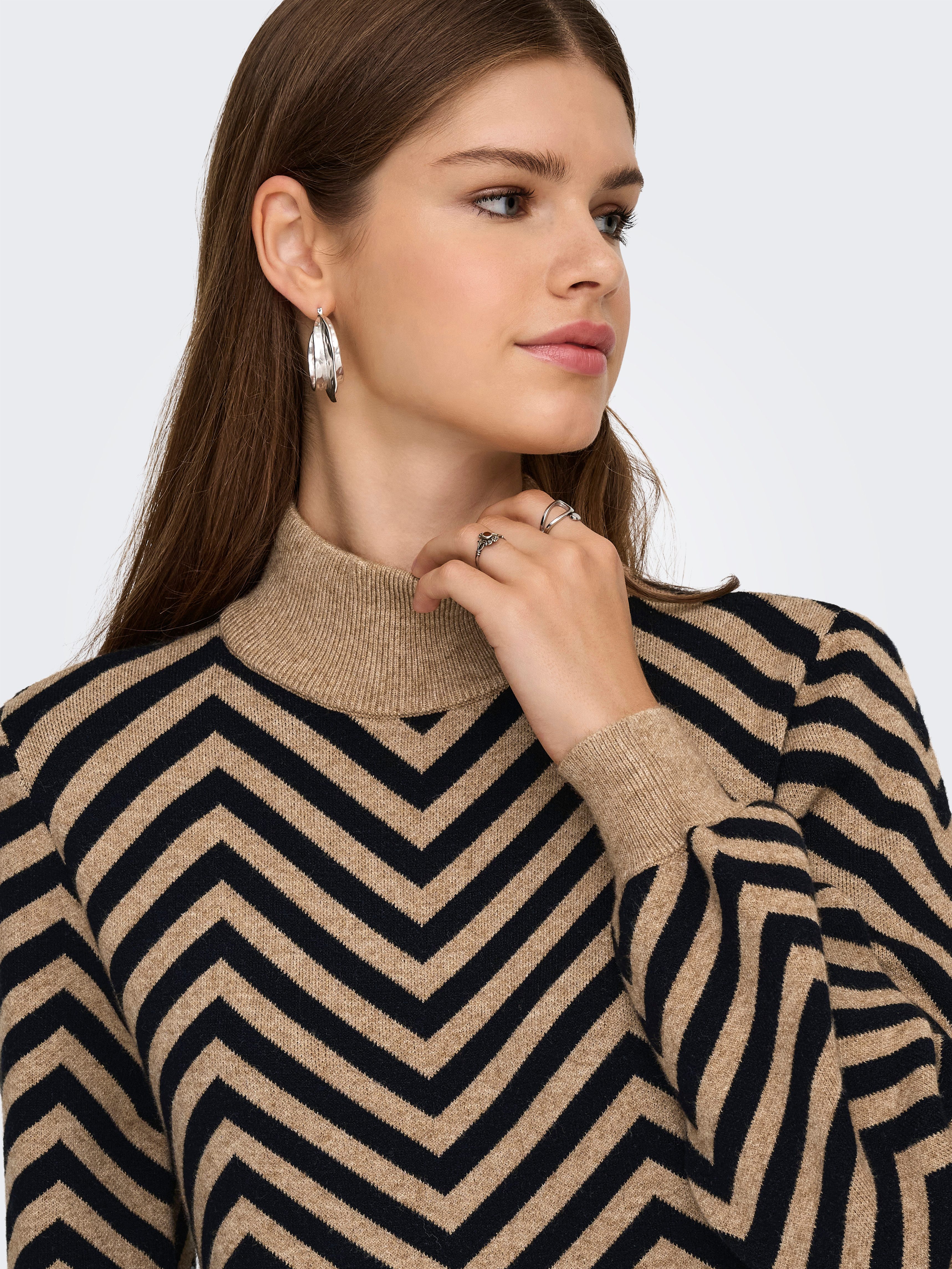 ONLY Strickkleid ONLJULIA LS HIGHNECK PATTERN DRESS KNT