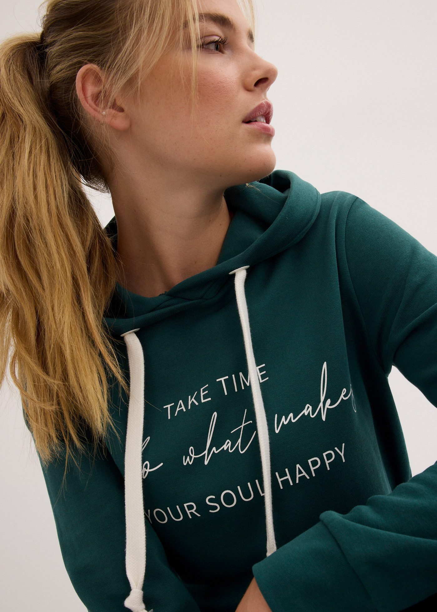 bonprix Jogginganzug, zweiteiliges Set, extra langes Sweatshirt, knöchelfreie Leggings